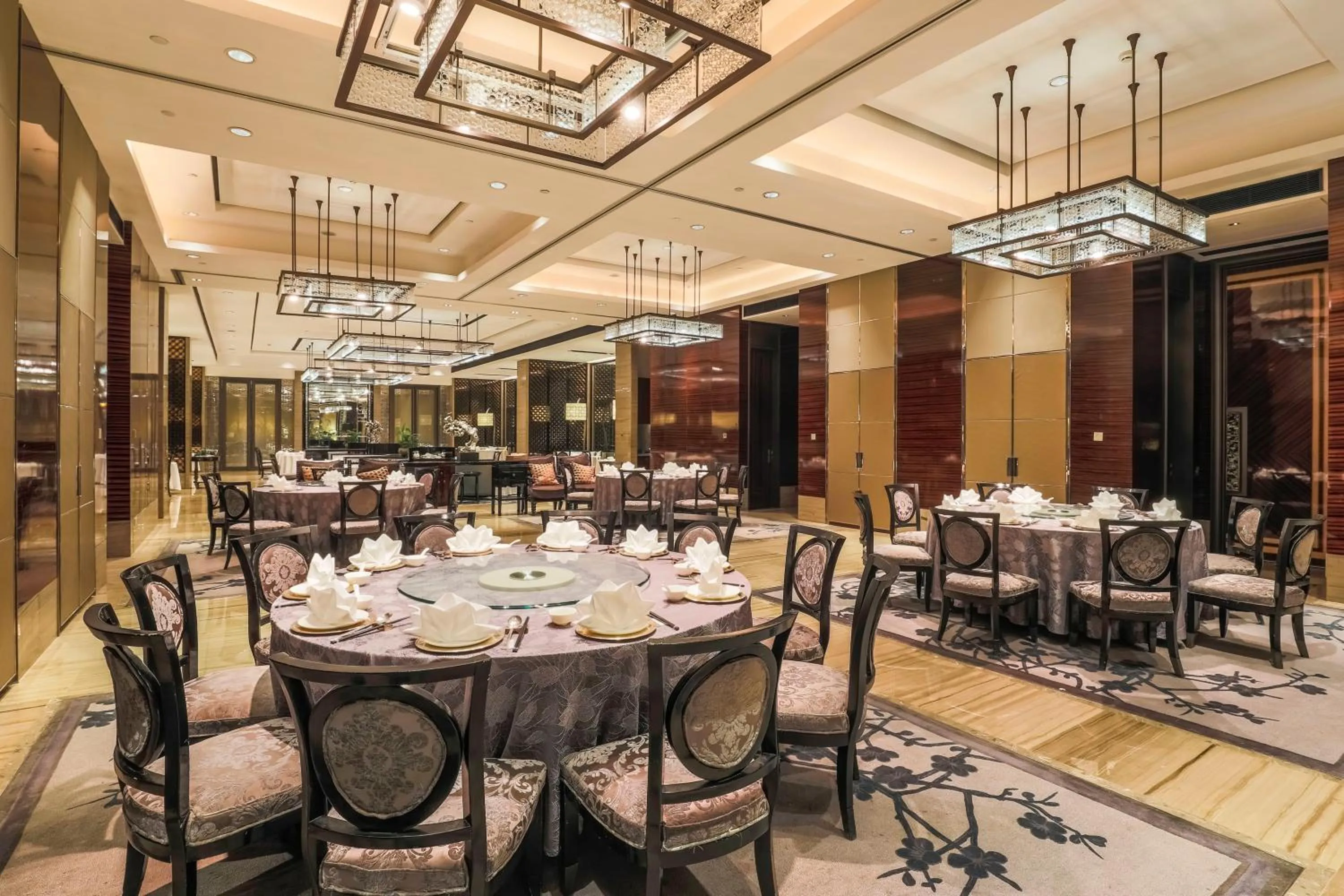 Restaurant/places to eat in Pan Pacific Ningbo