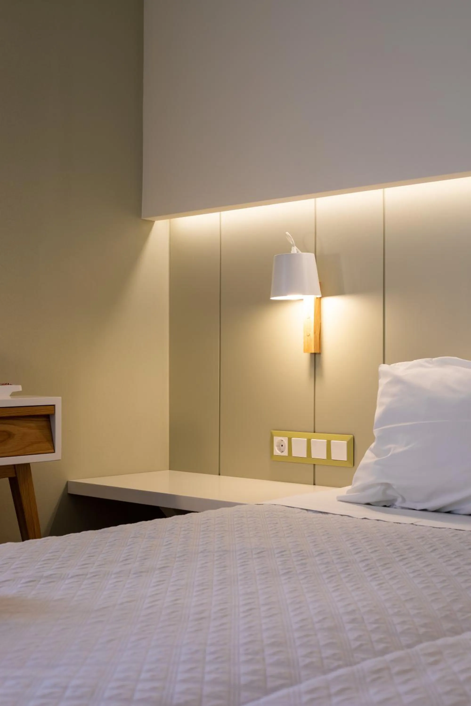 Photo of the whole room, Bed in Lefktron Hotel