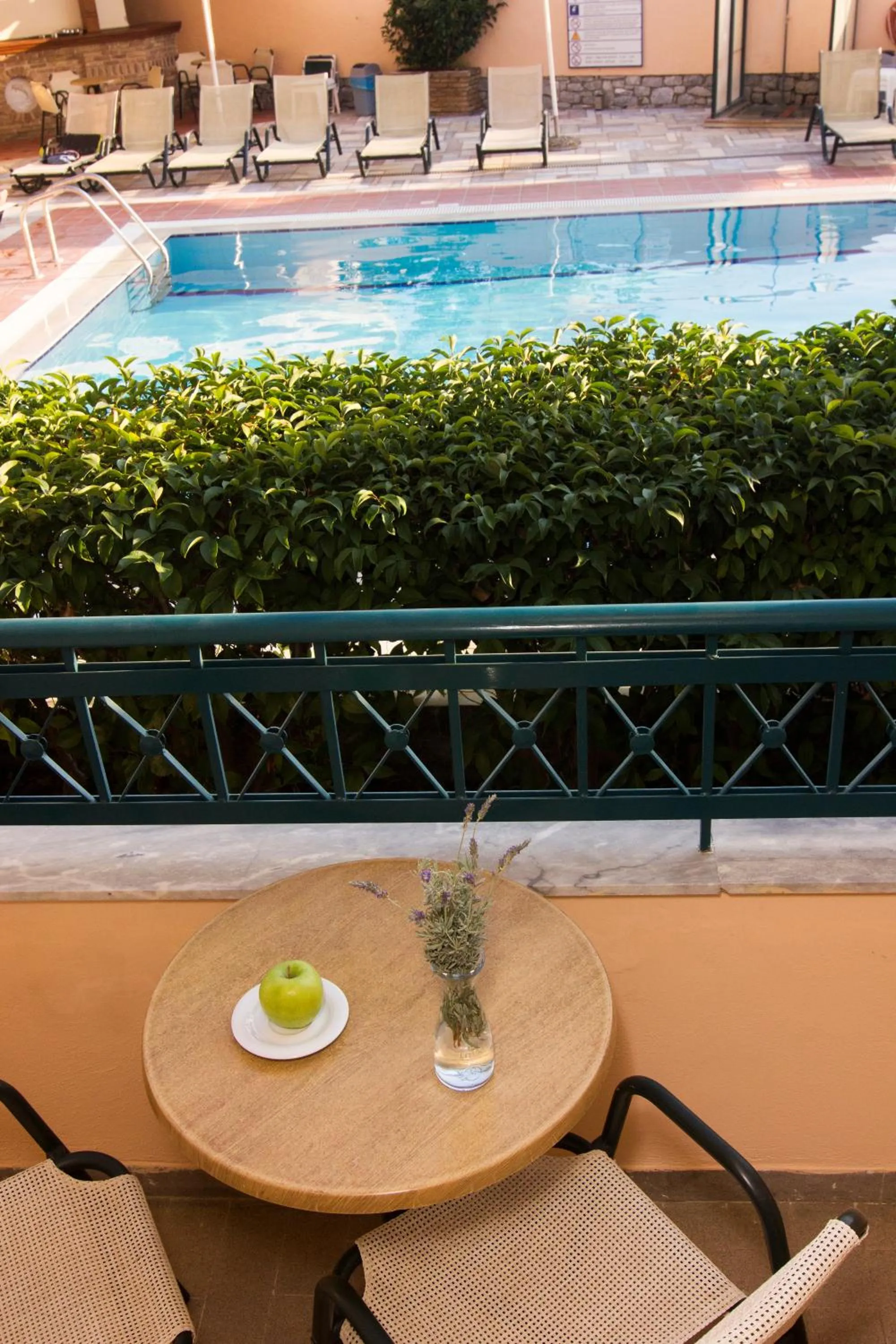 Balcony/Terrace in Lefktron Hotel