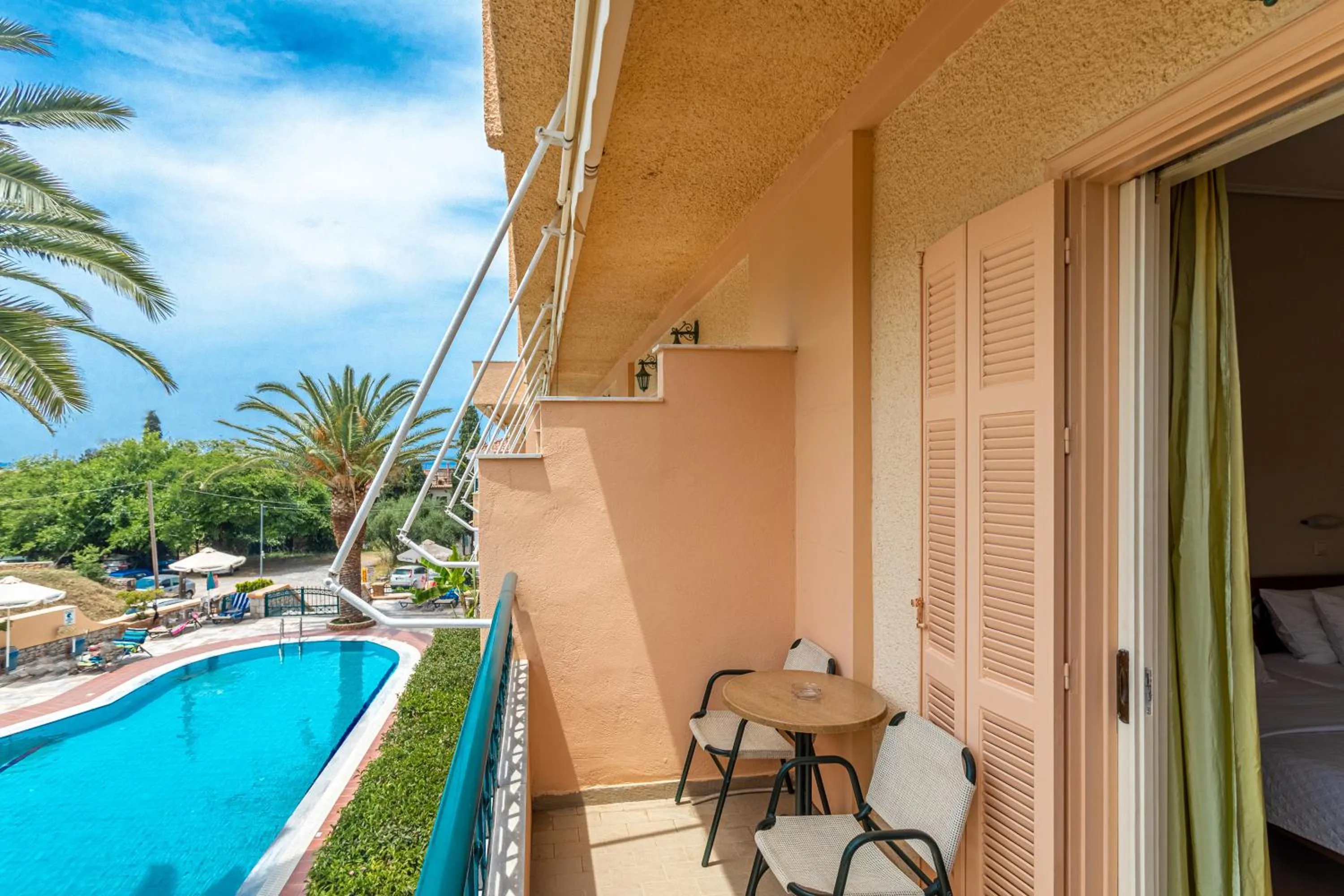 Pool view in Lefktron Hotel