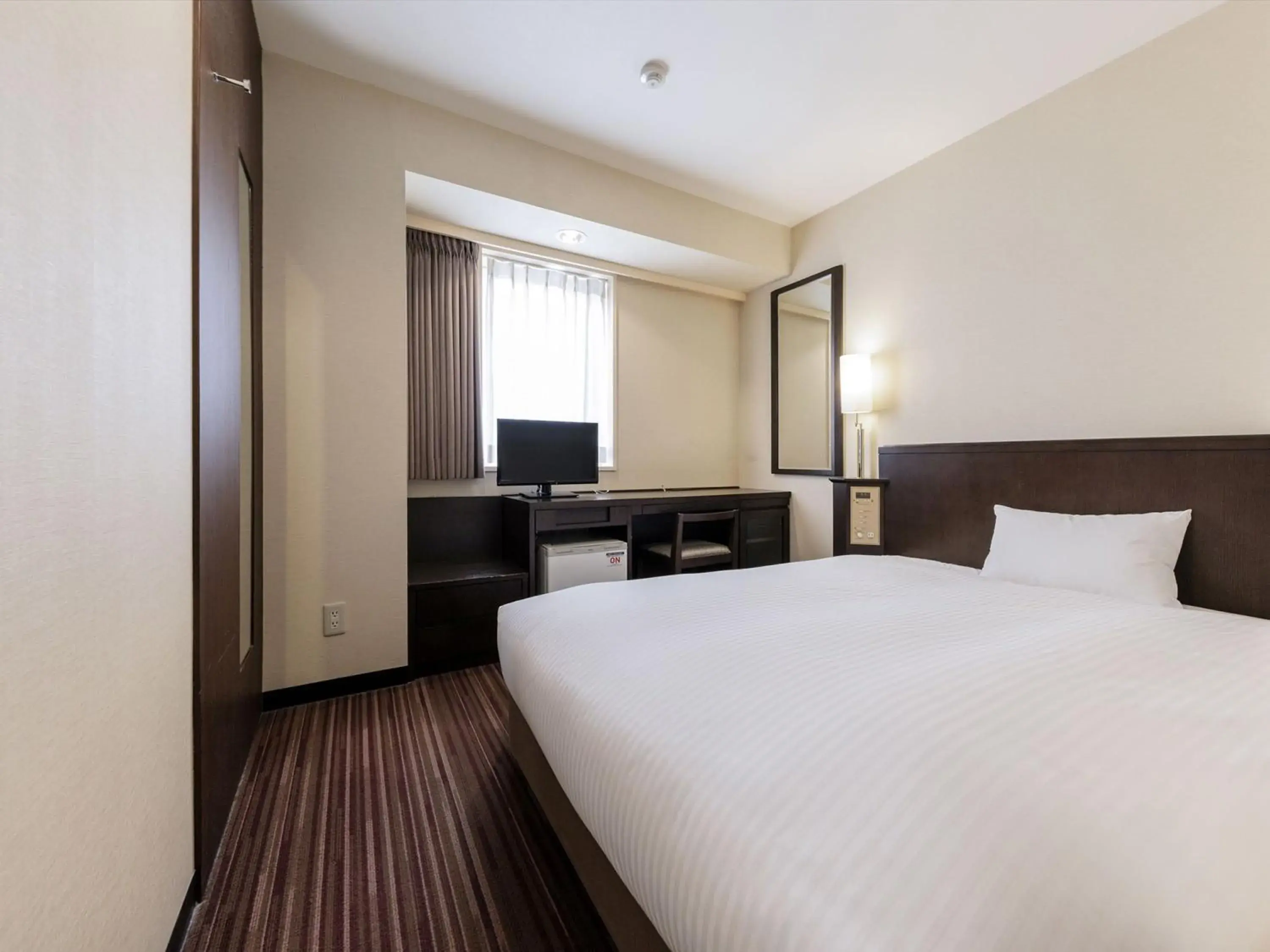 Deluxe Single Room - Non-Smoking in Nishitetsu Inn Kokura Deluxe Single Room - Non-Smoking in Nishitetsu Inn Kokura