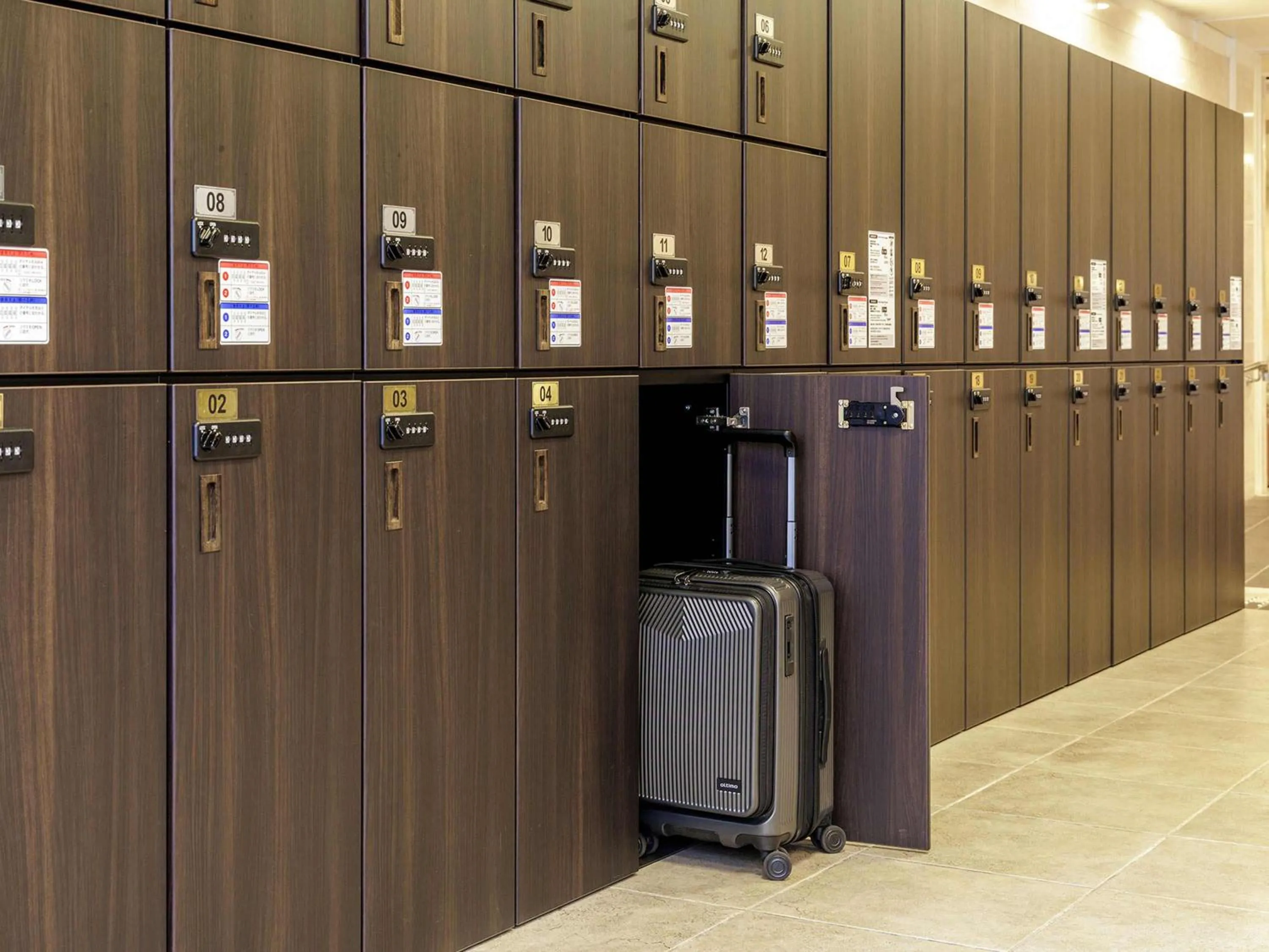 Lobby or reception in Nishitetsu Inn Kokura