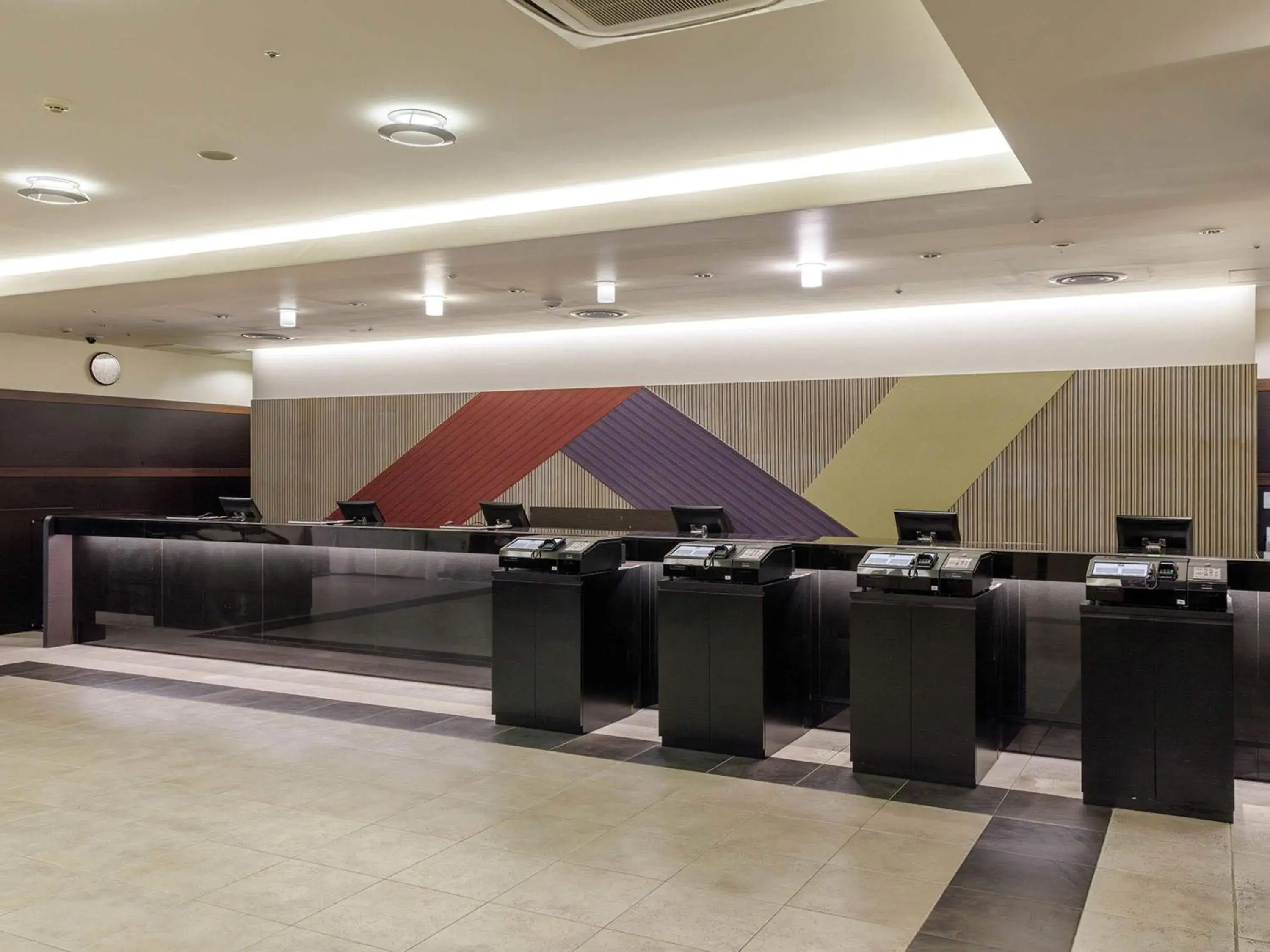 Lobby or reception in Nishitetsu Inn Kokura Lobby or reception in Nishitetsu Inn Kokura