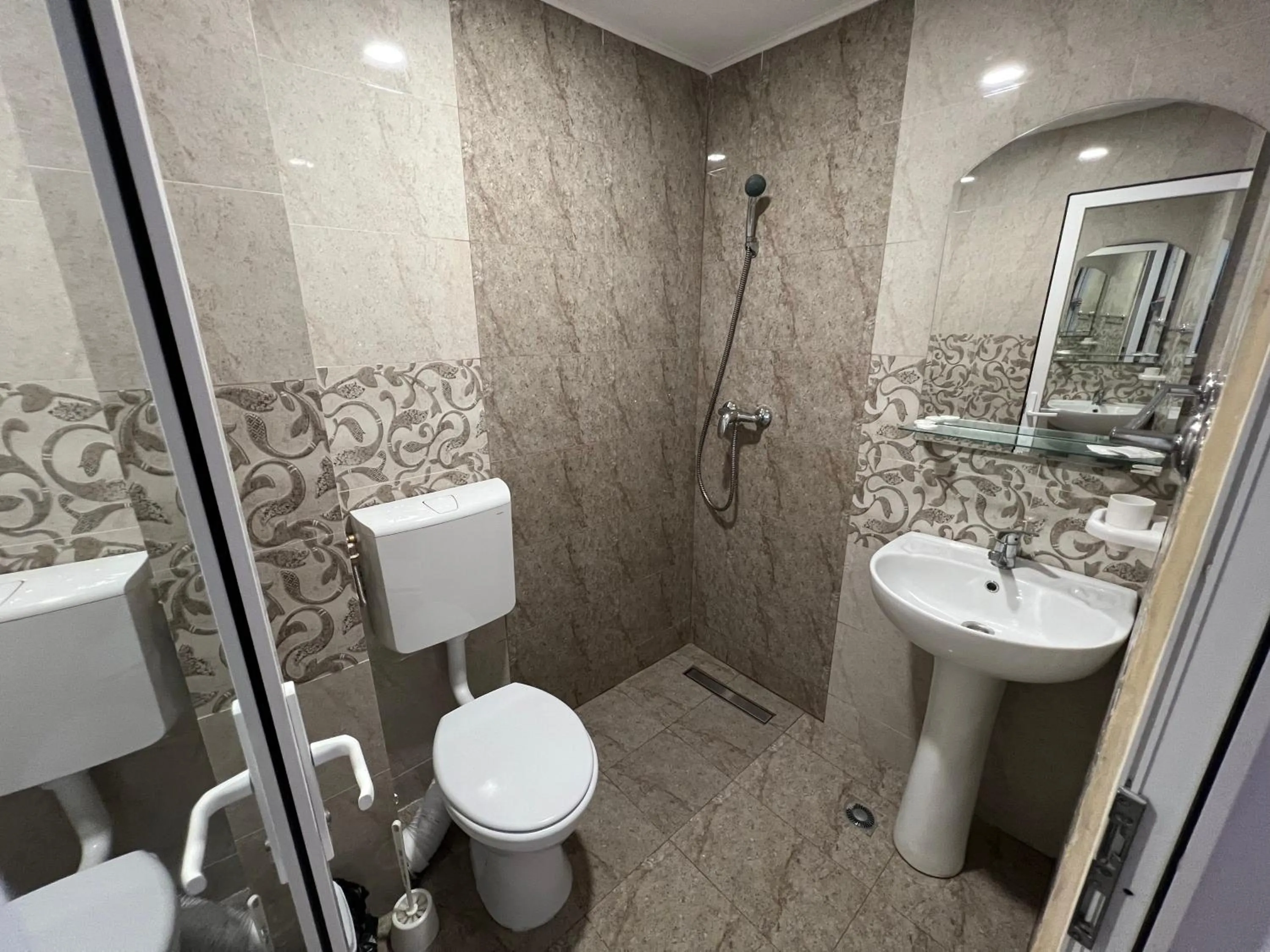 Bathroom in Claudia