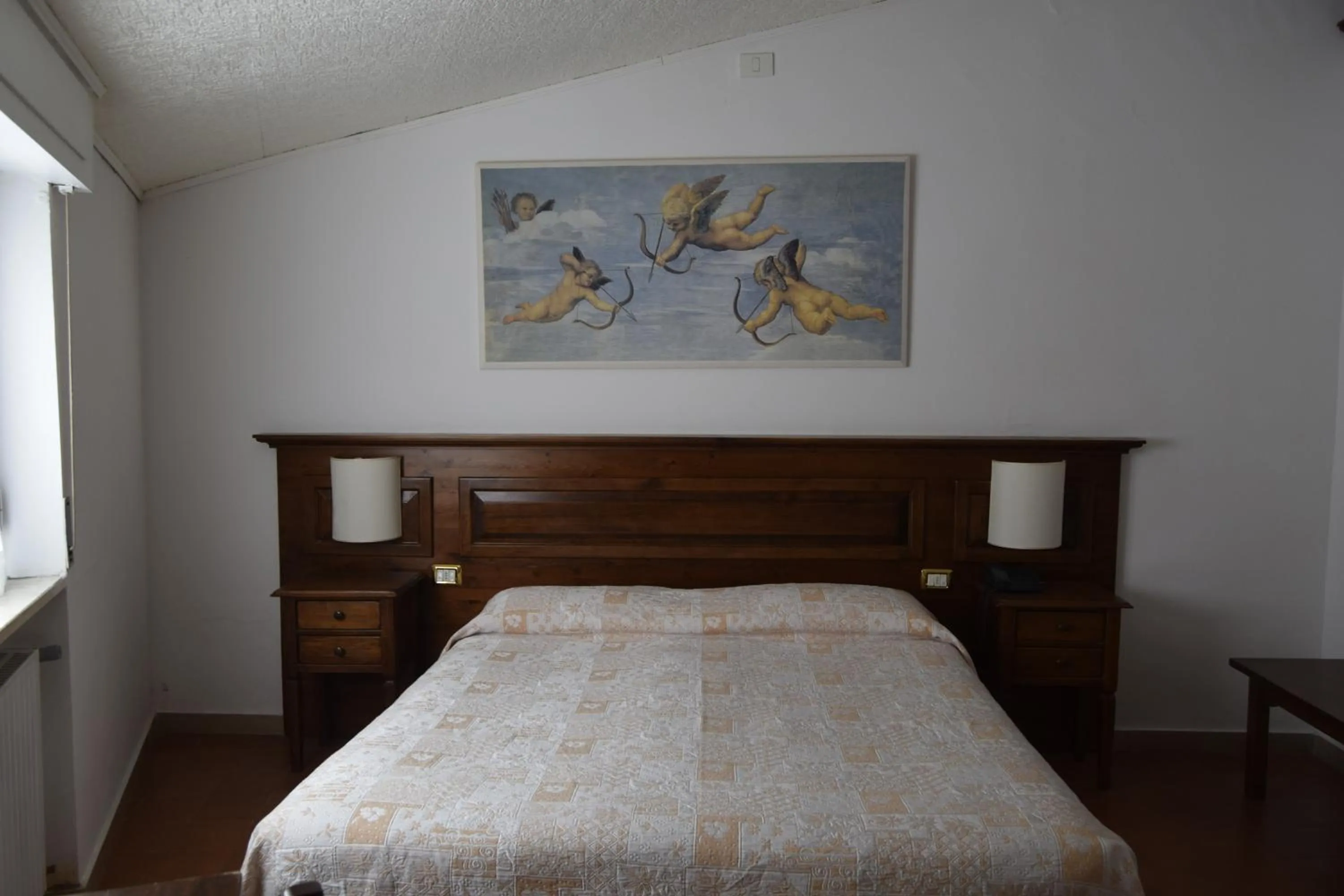 Bed in Albergo Del Sole