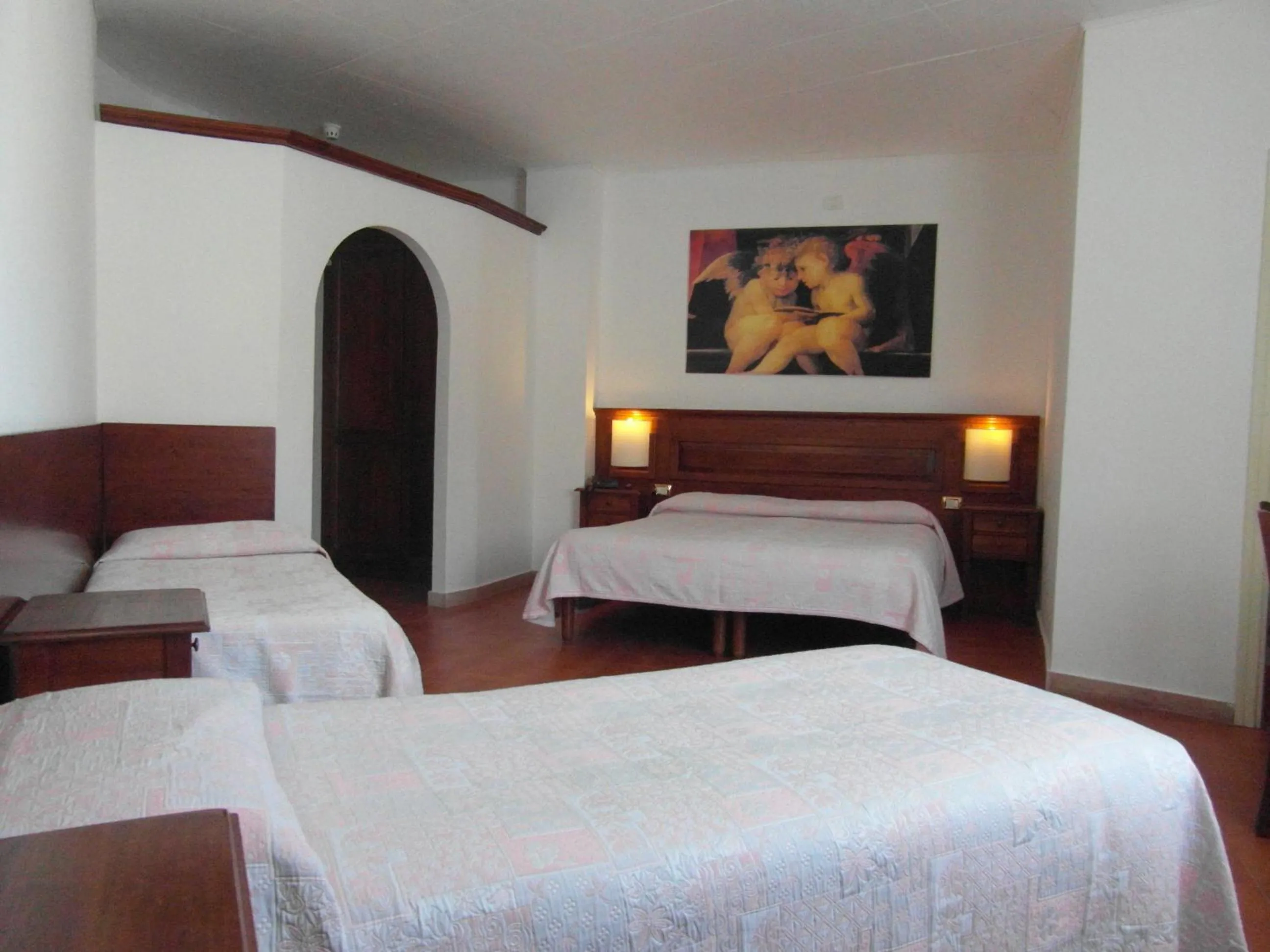 Bed in Albergo Del Sole