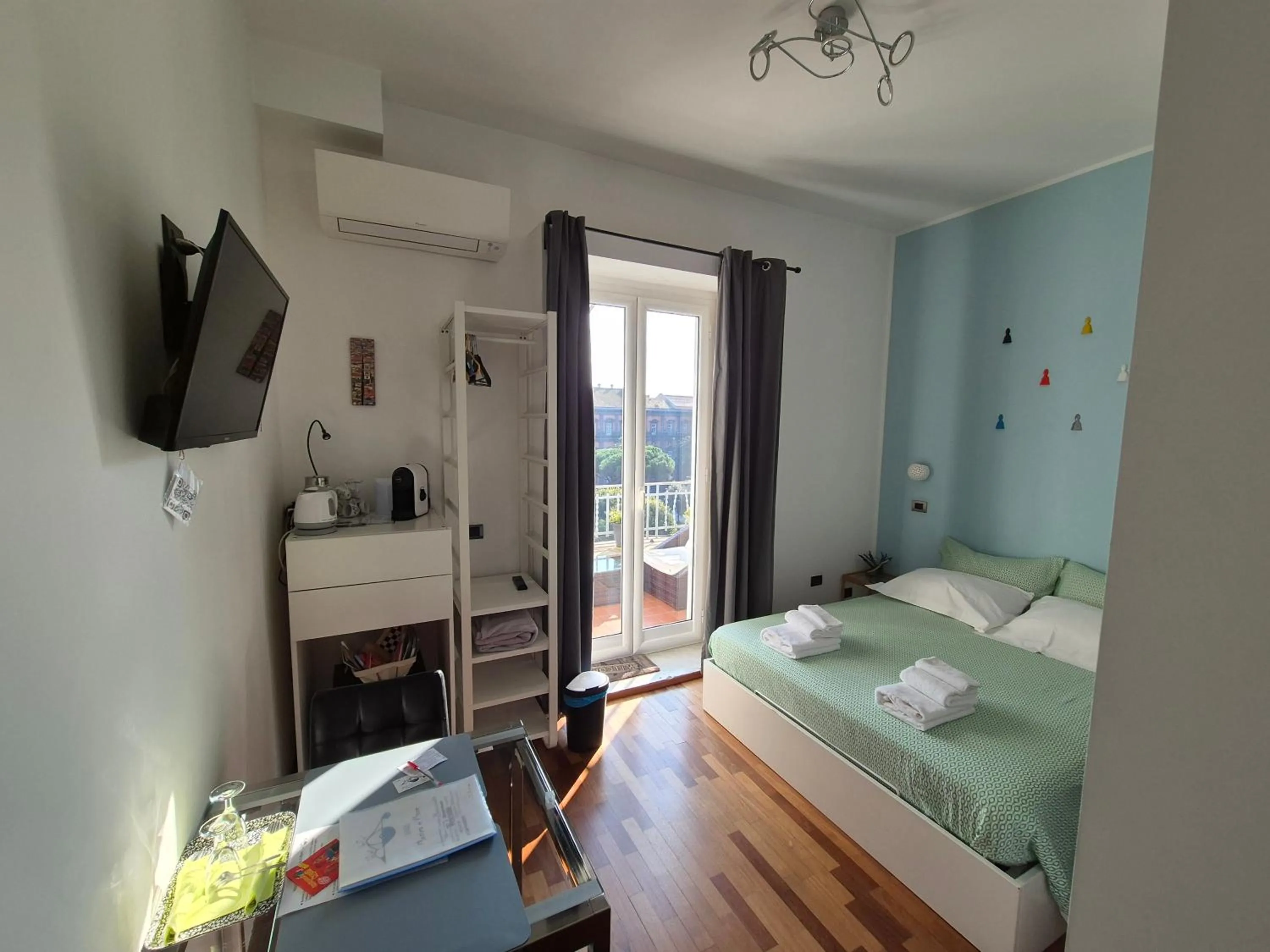 Balcony/Terrace, Bed in B&B Musica e Mare