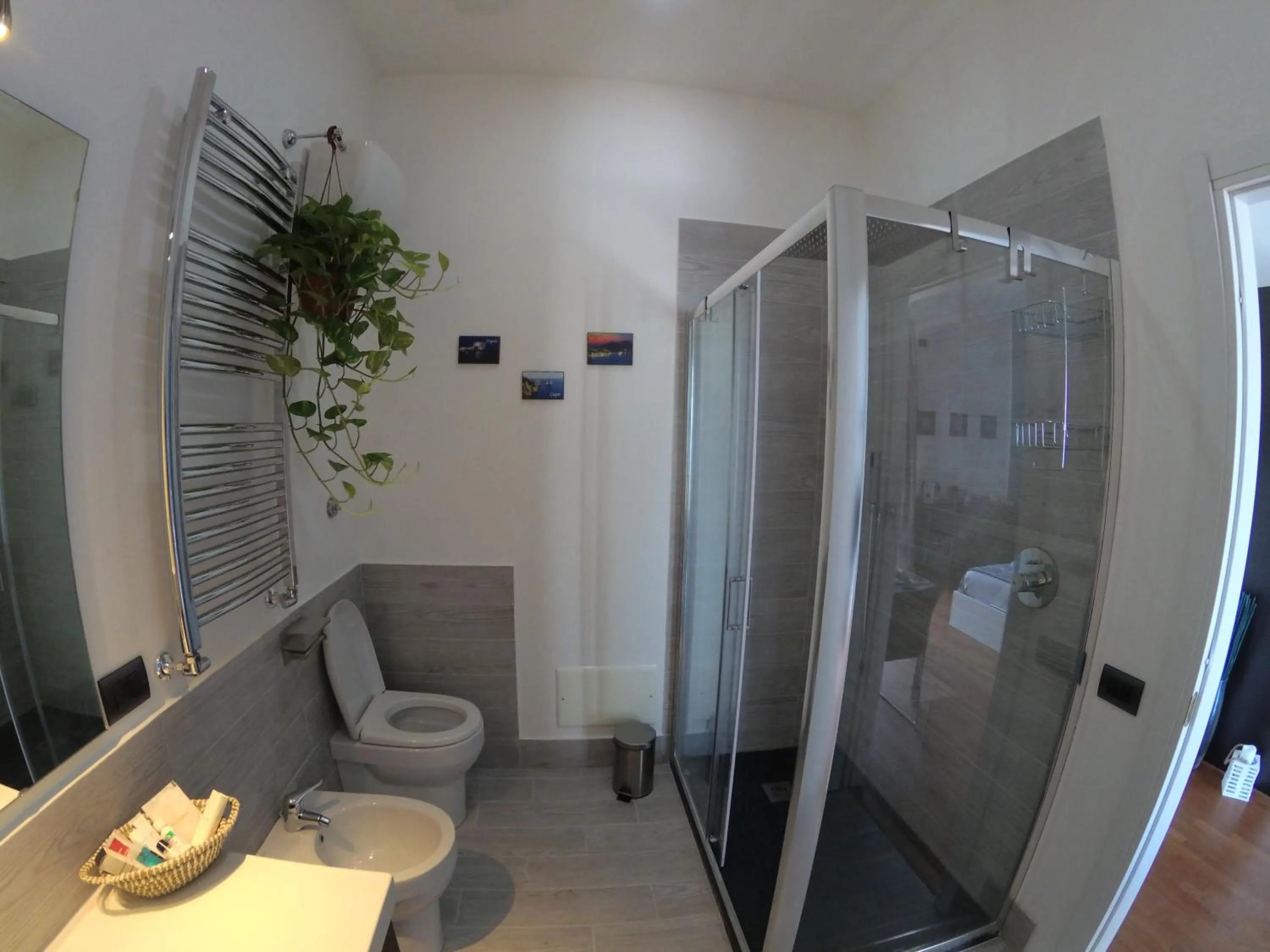 Shower in B&B Musica e Mare