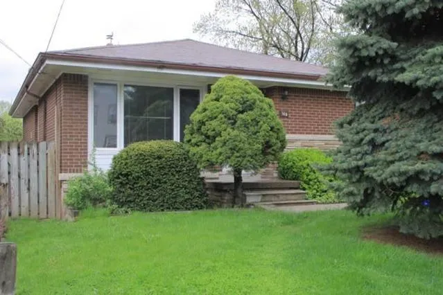 Property building in McMaster Accommodations