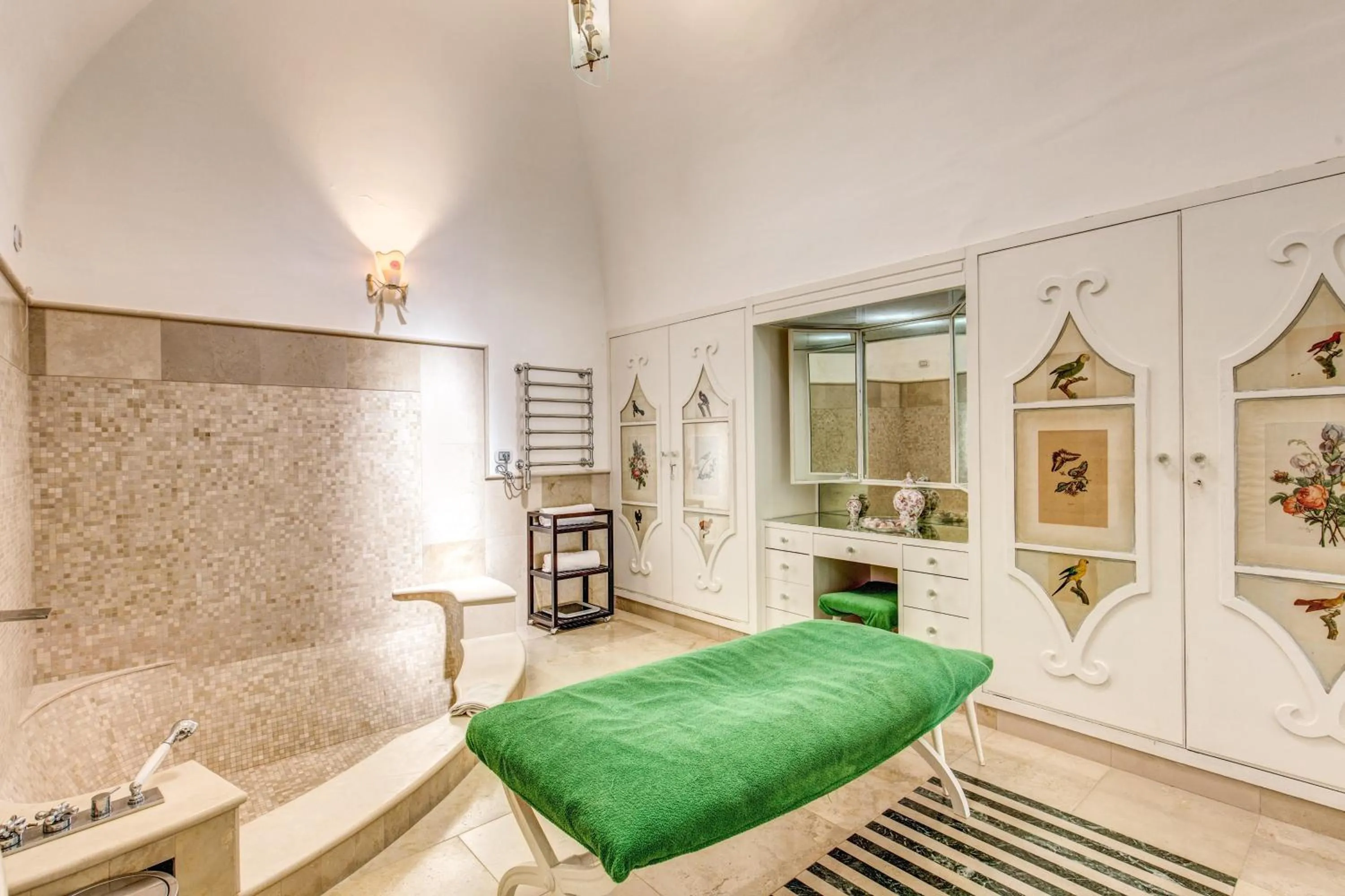 Bathroom in Villa Calypso