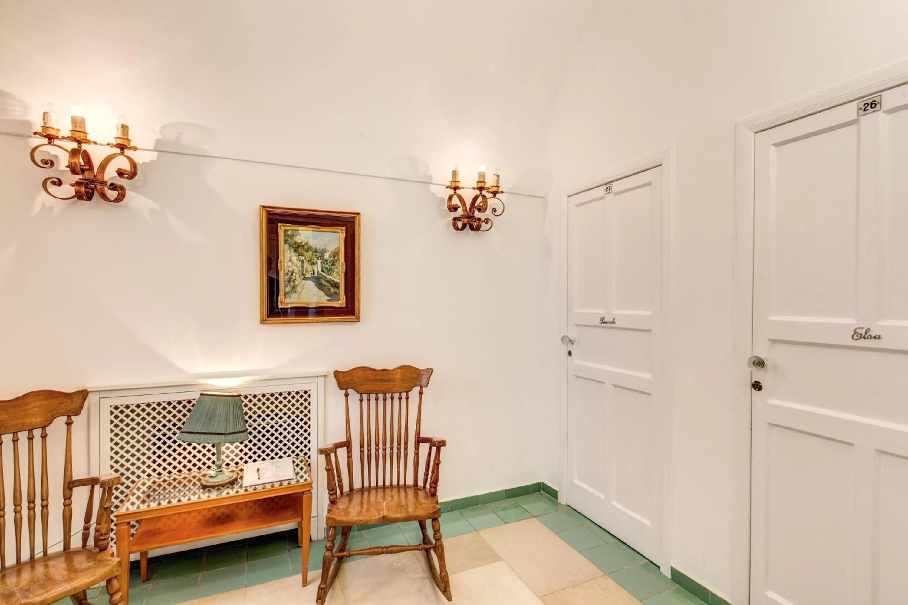 Decorative detail in Villa Calypso