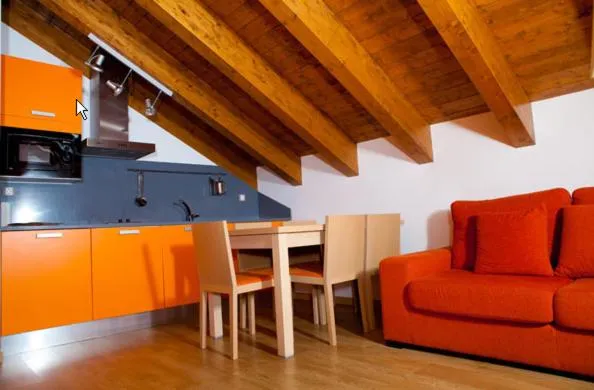 Dining area in Apartahotel Castejón de Sos