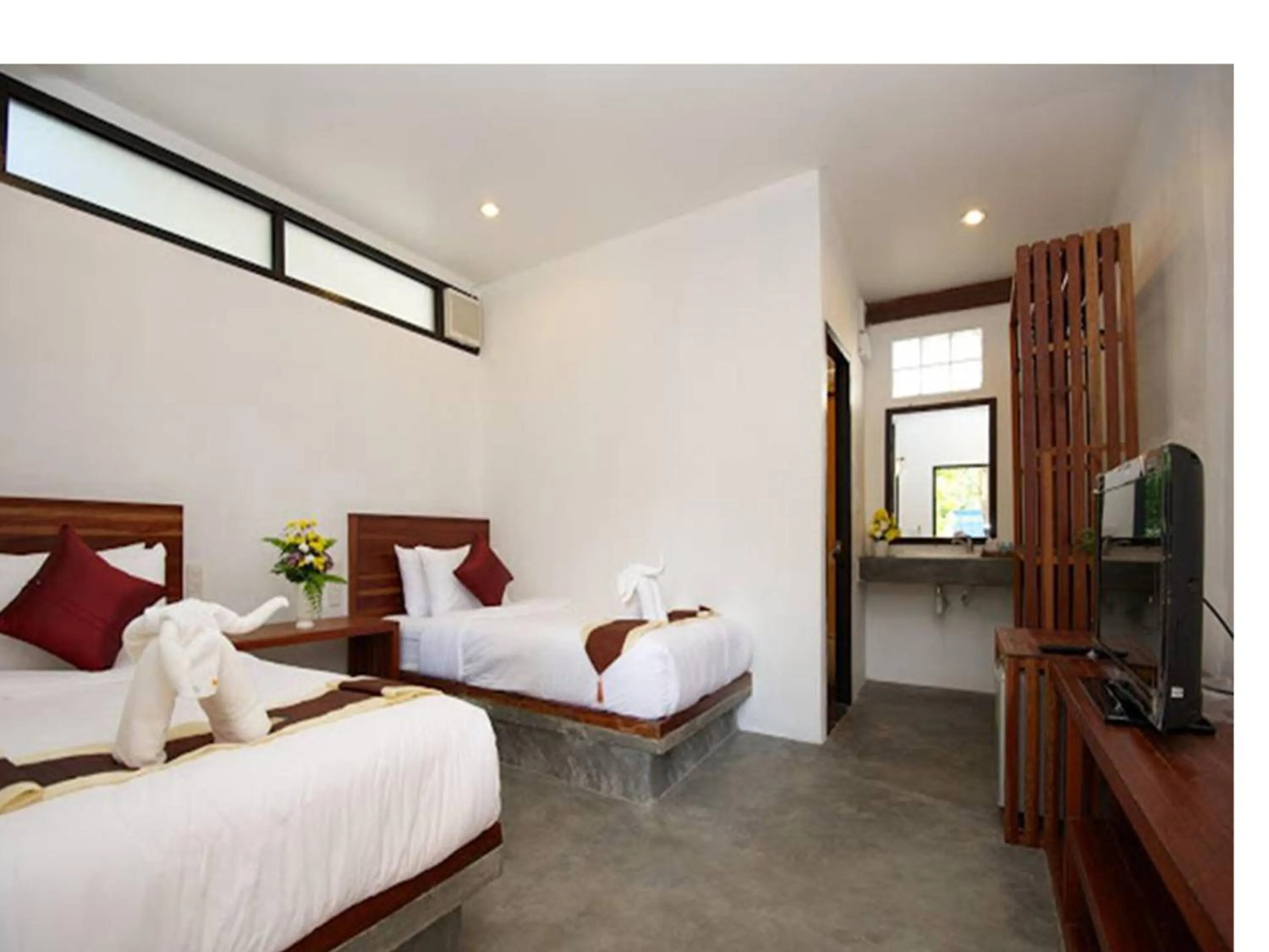 Day, Bed in Fisherman Koh Tao