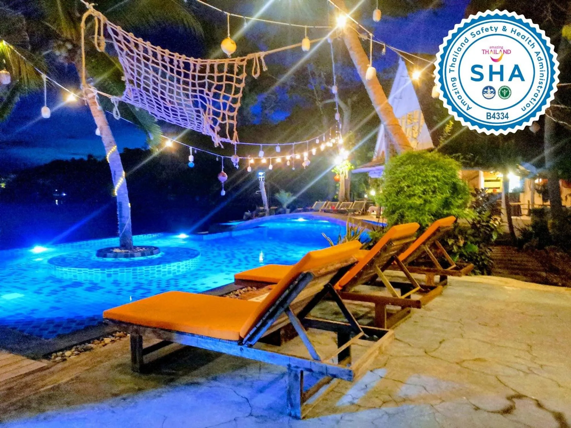 Swimming pool in Fisherman Koh Tao