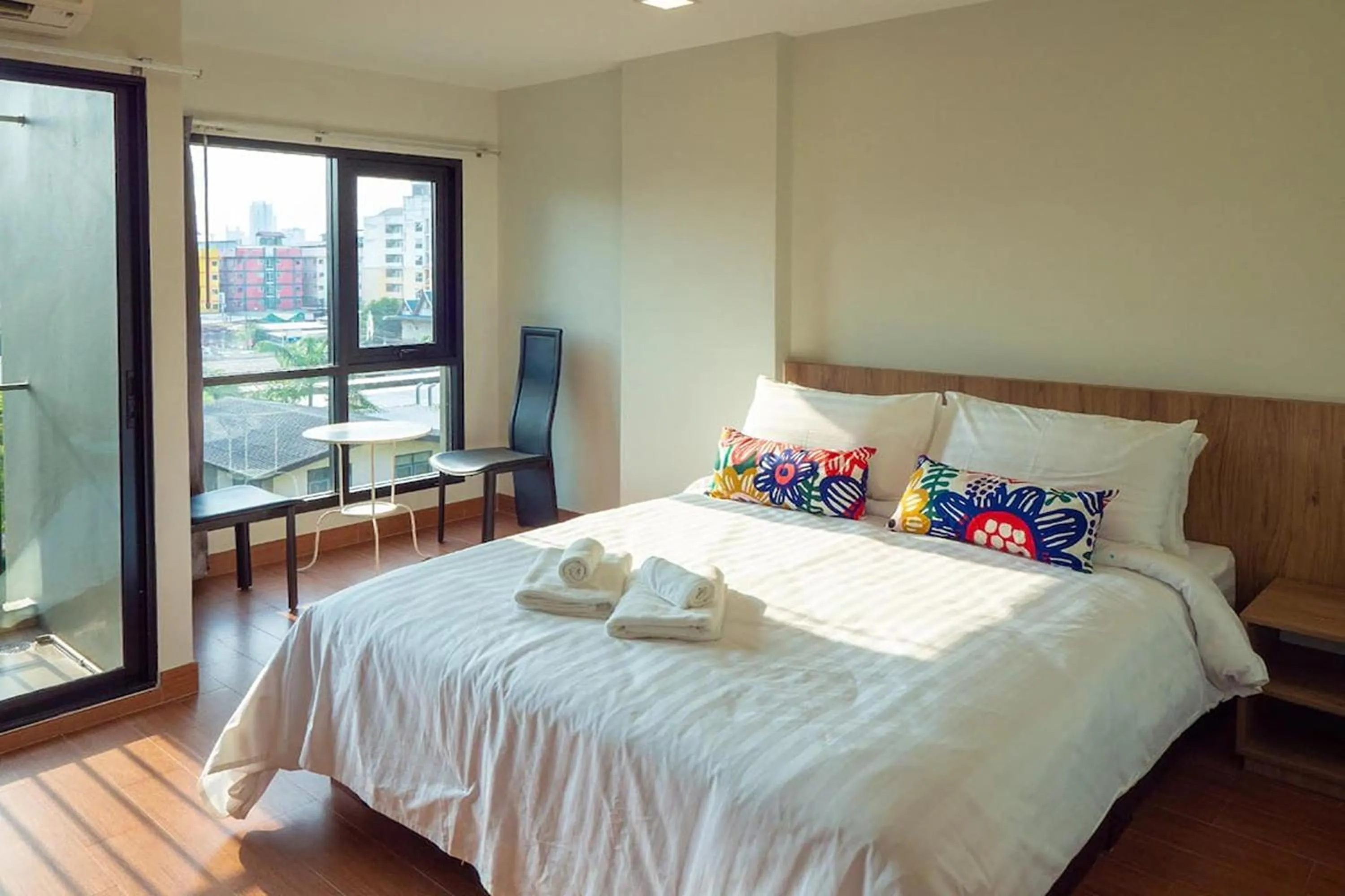 Bed in Casa Luxe Hotel and Resident