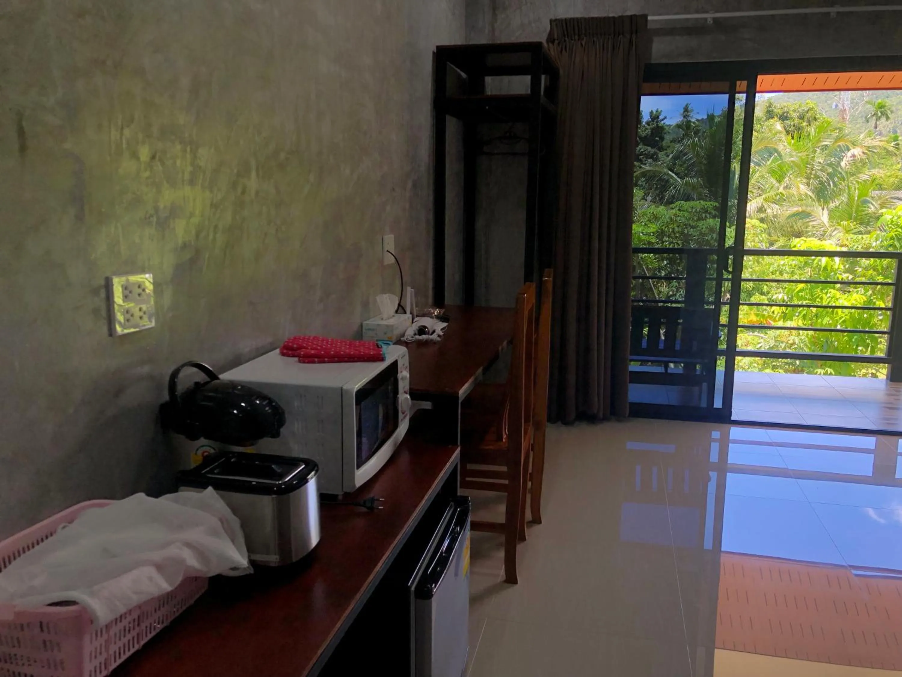 Kitchen or kitchenette in Yangyai Garden Lodge