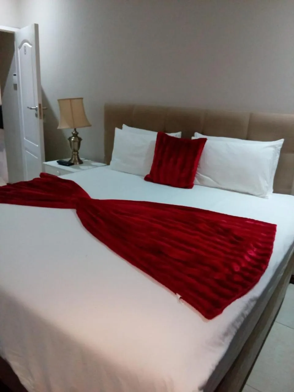 Bed in Shoes Guest House