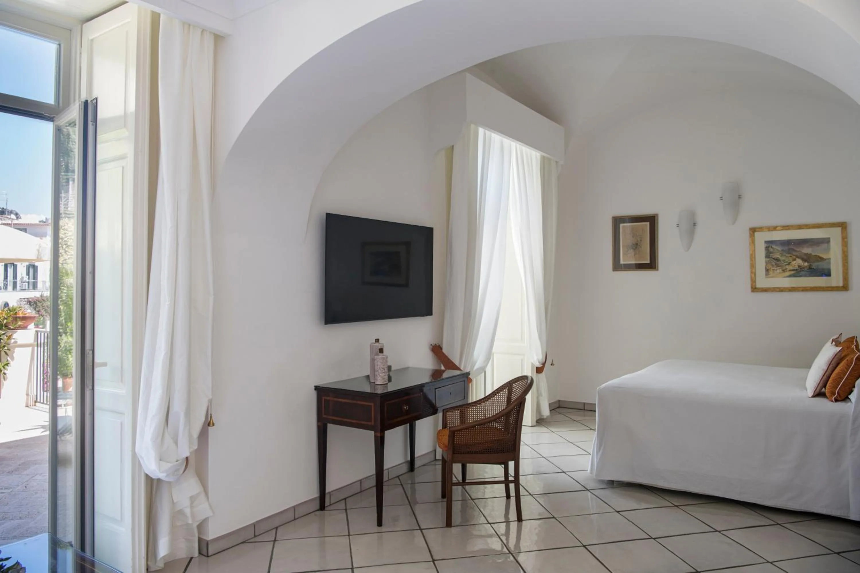 Bed in Hotel Santa Caterina