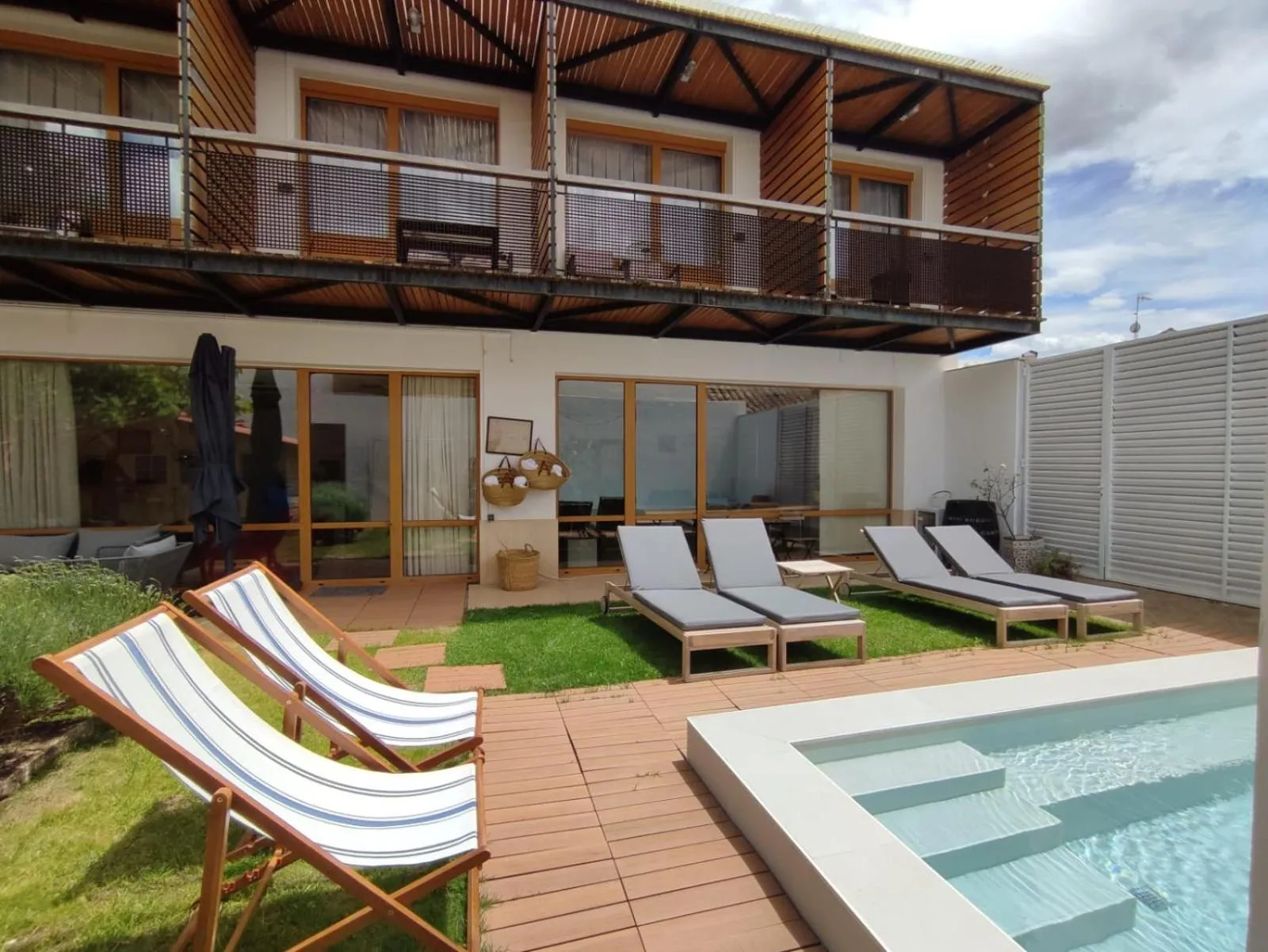 Property building in Eco-Hotel Doña Mayor