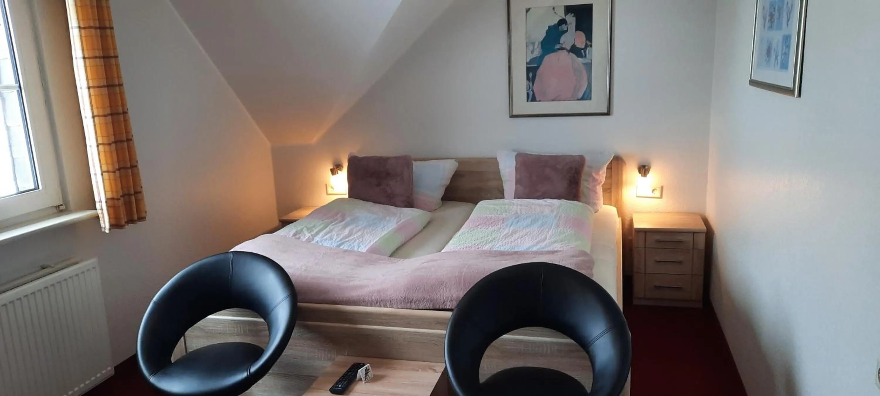 Bed in Hotel zum Kreuzberg