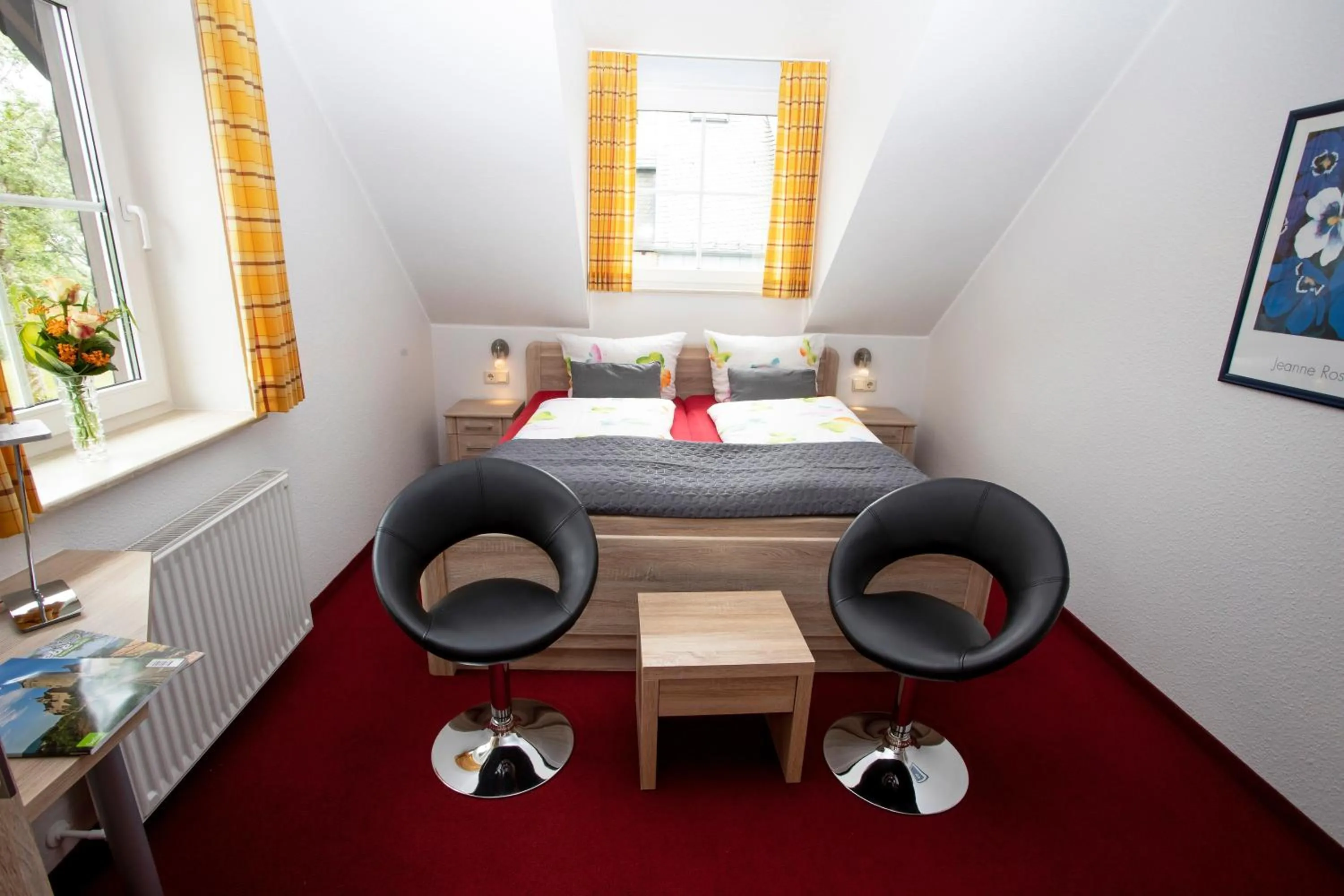 Bed in Hotel zum Kreuzberg