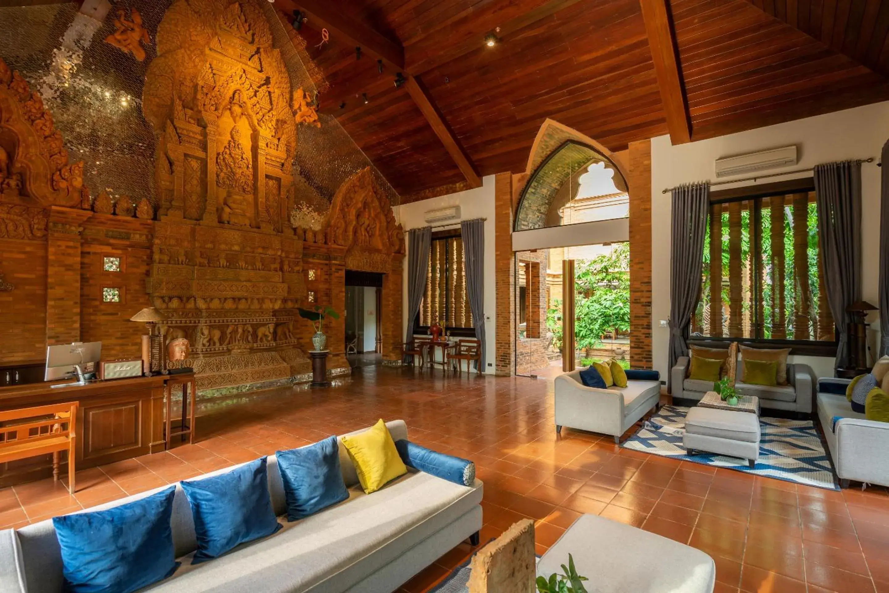 Lobby or reception in Phor Liang Meun Terracotta Arts Lobby or reception in Phor Liang Meun Terracotta Arts