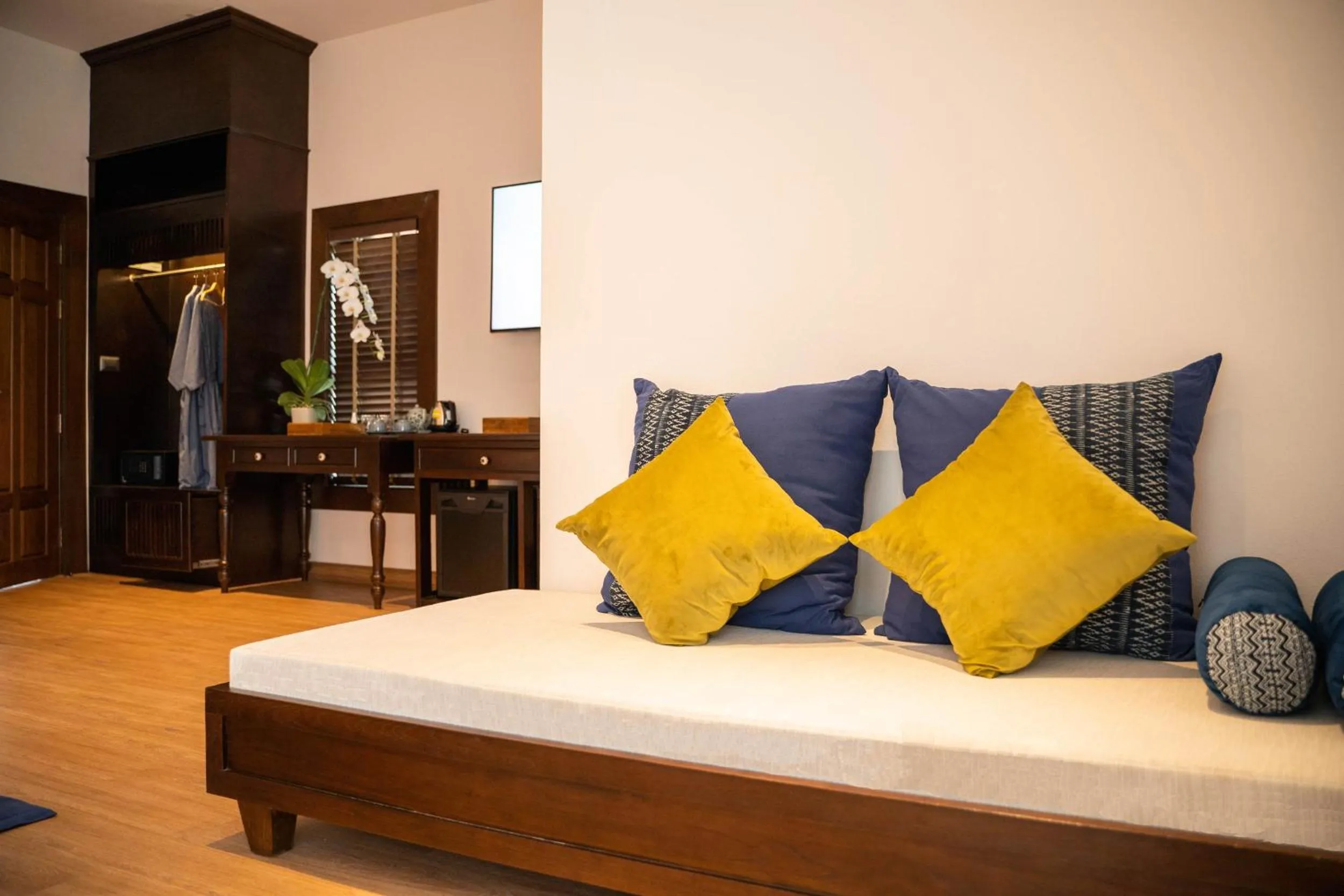 Bedroom in Phor Liang Meun Terracotta Arts