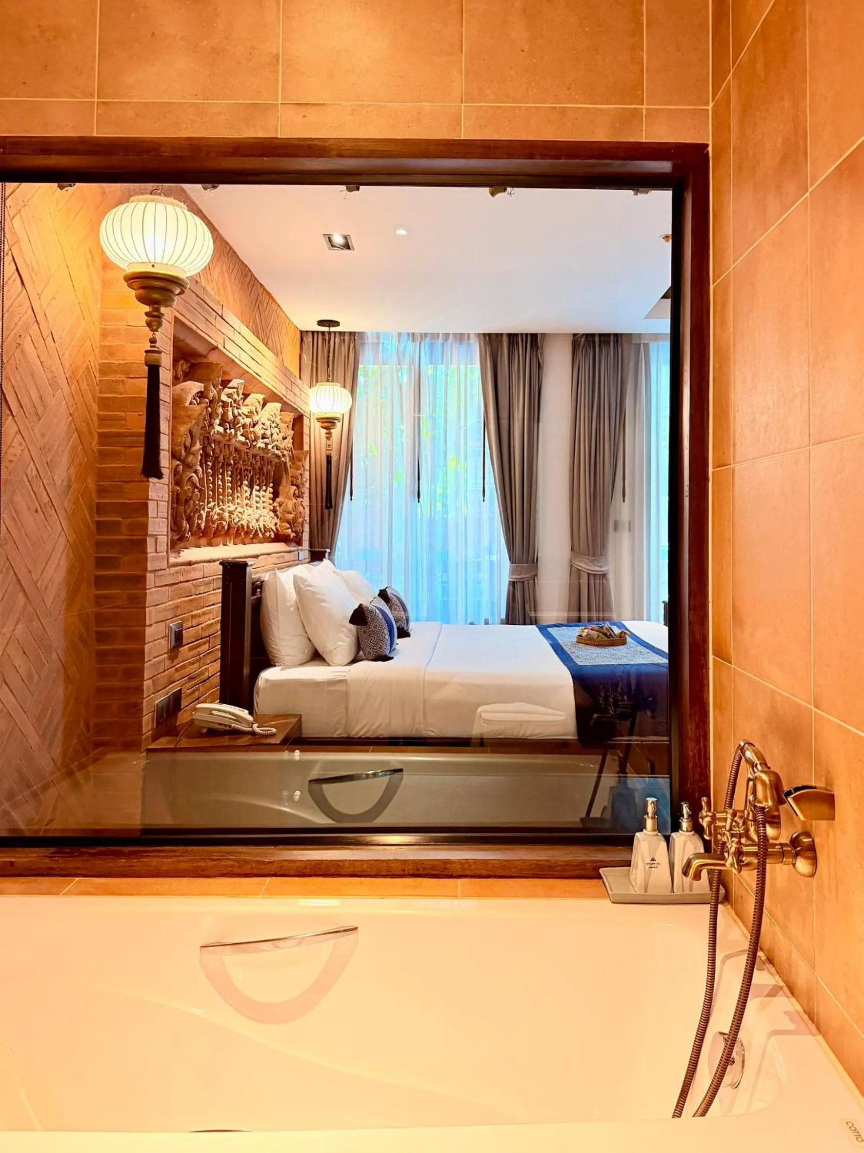 Shower, Bed in Phor Liang Meun Terracotta Arts