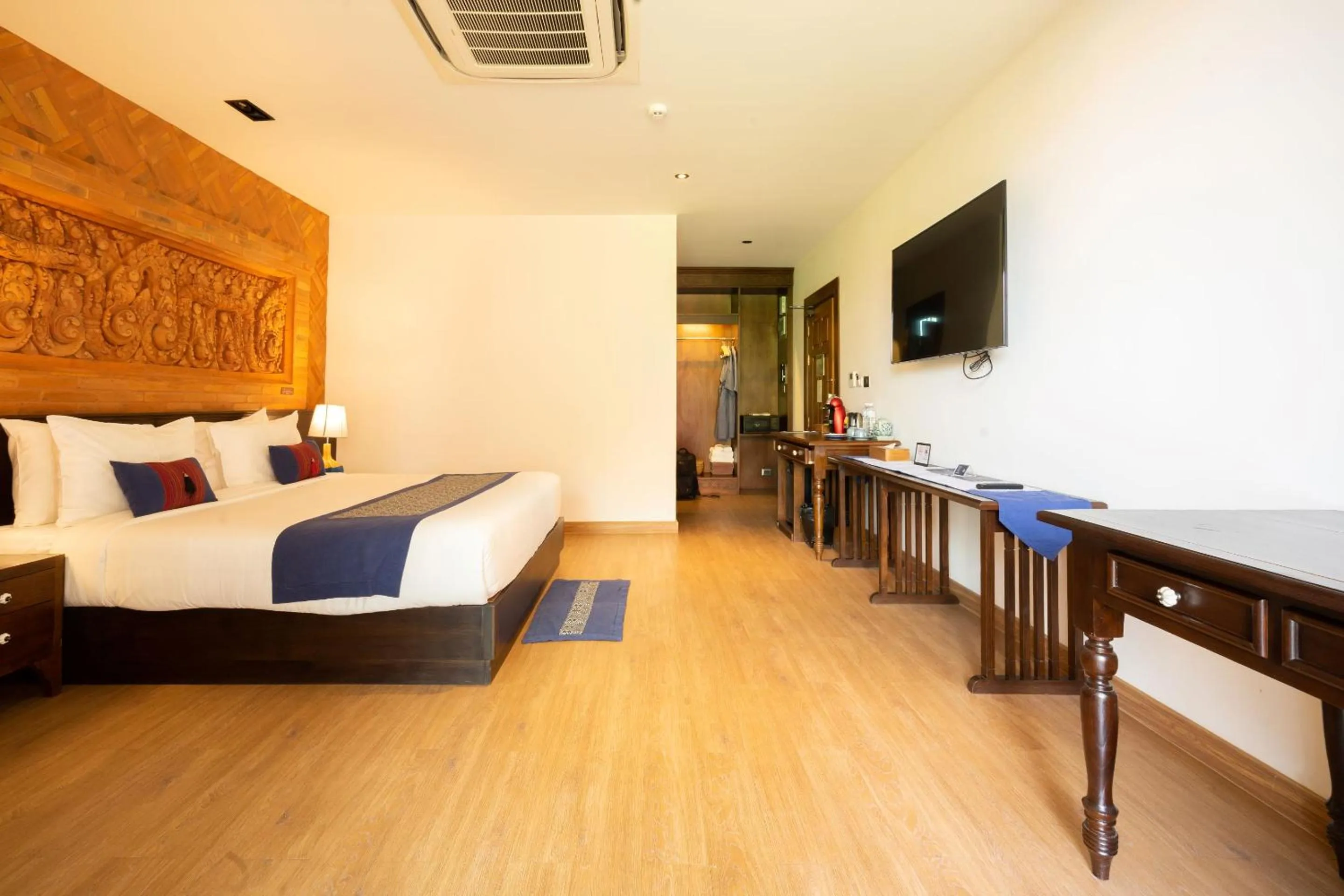 Bedroom in Phor Liang Meun Terracotta Arts