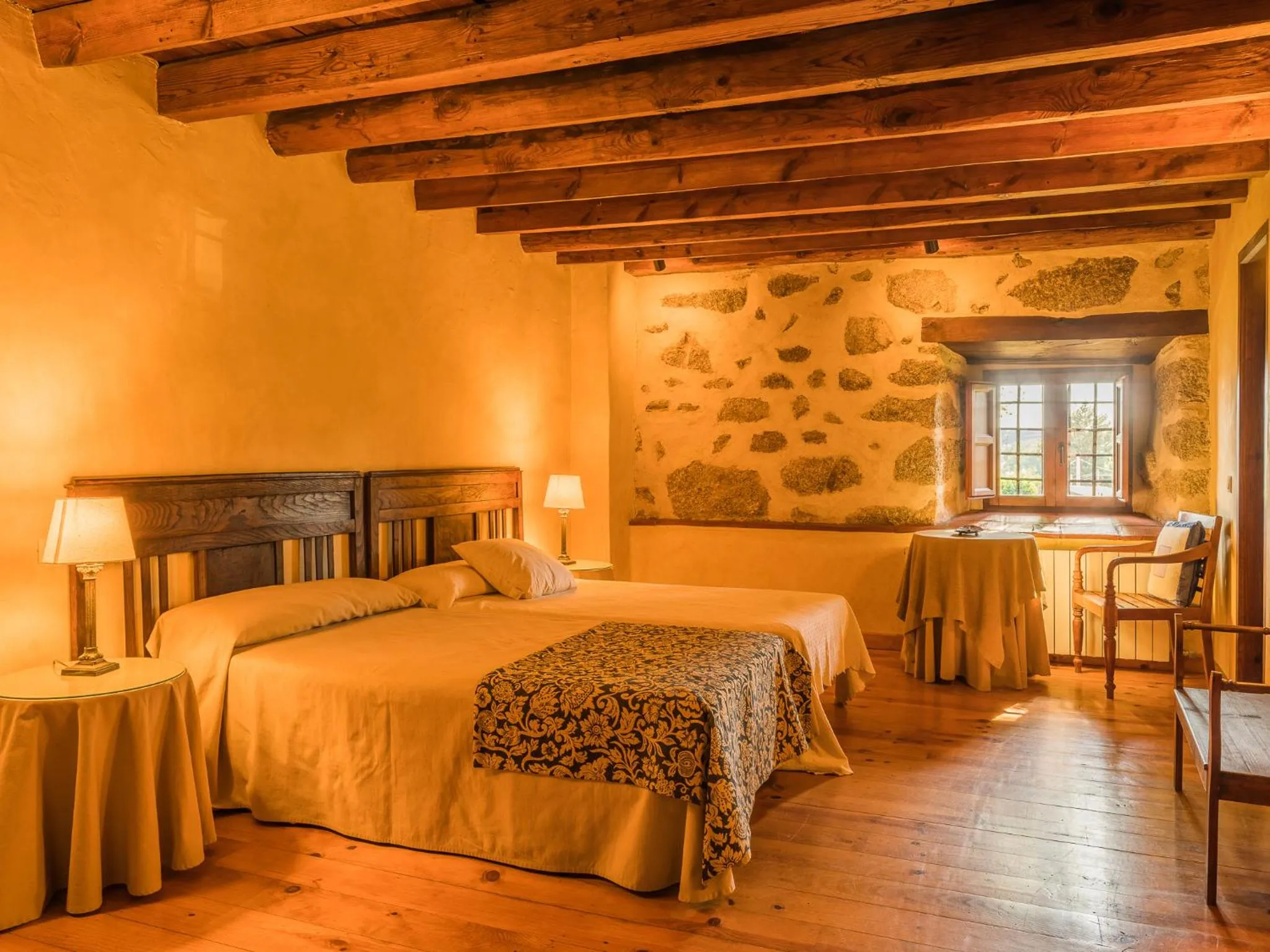 Photo of the whole room, Bed in Posada Real La Casa de Arriba