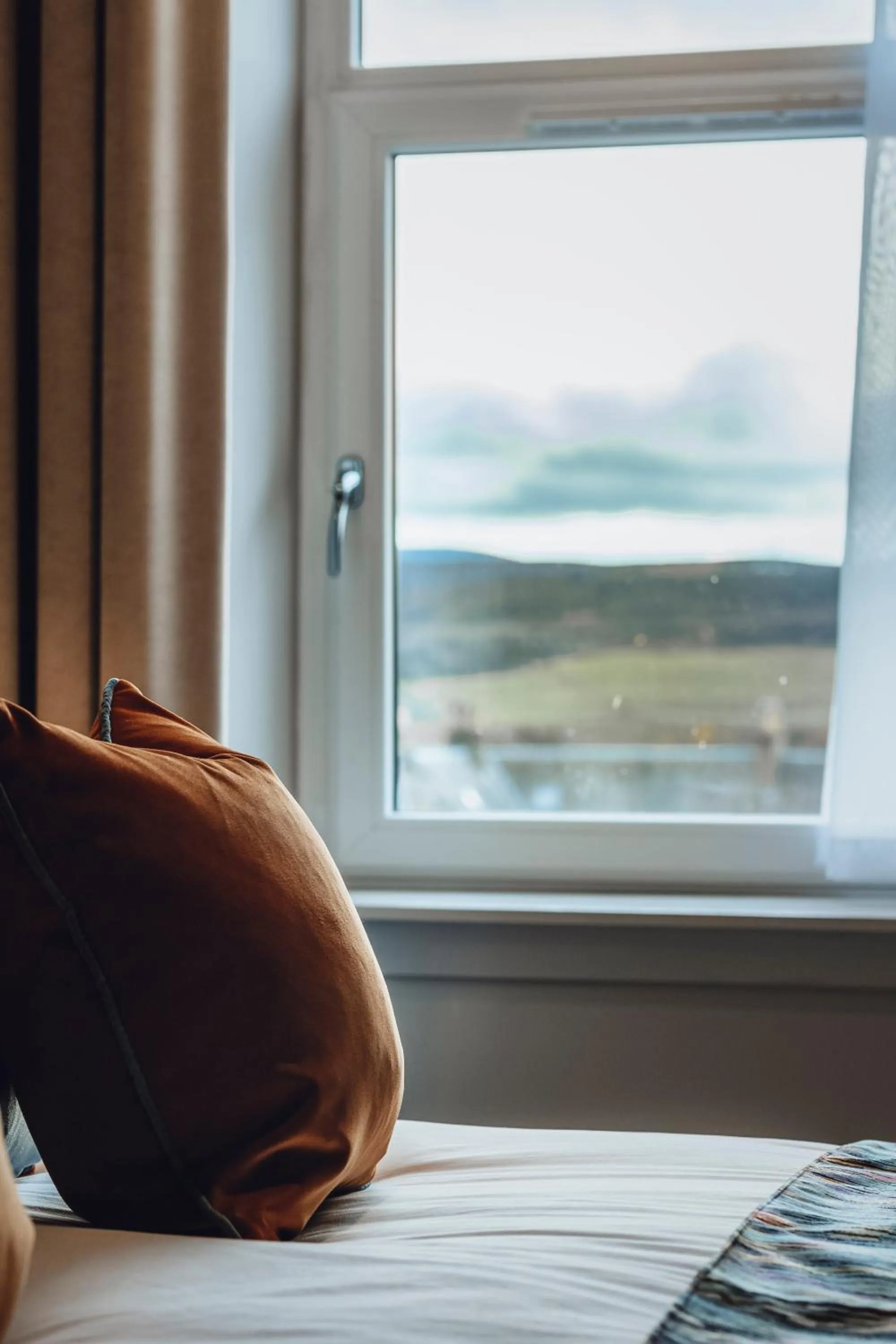 View (from property/room), Bed in Star Hotel Kingussie