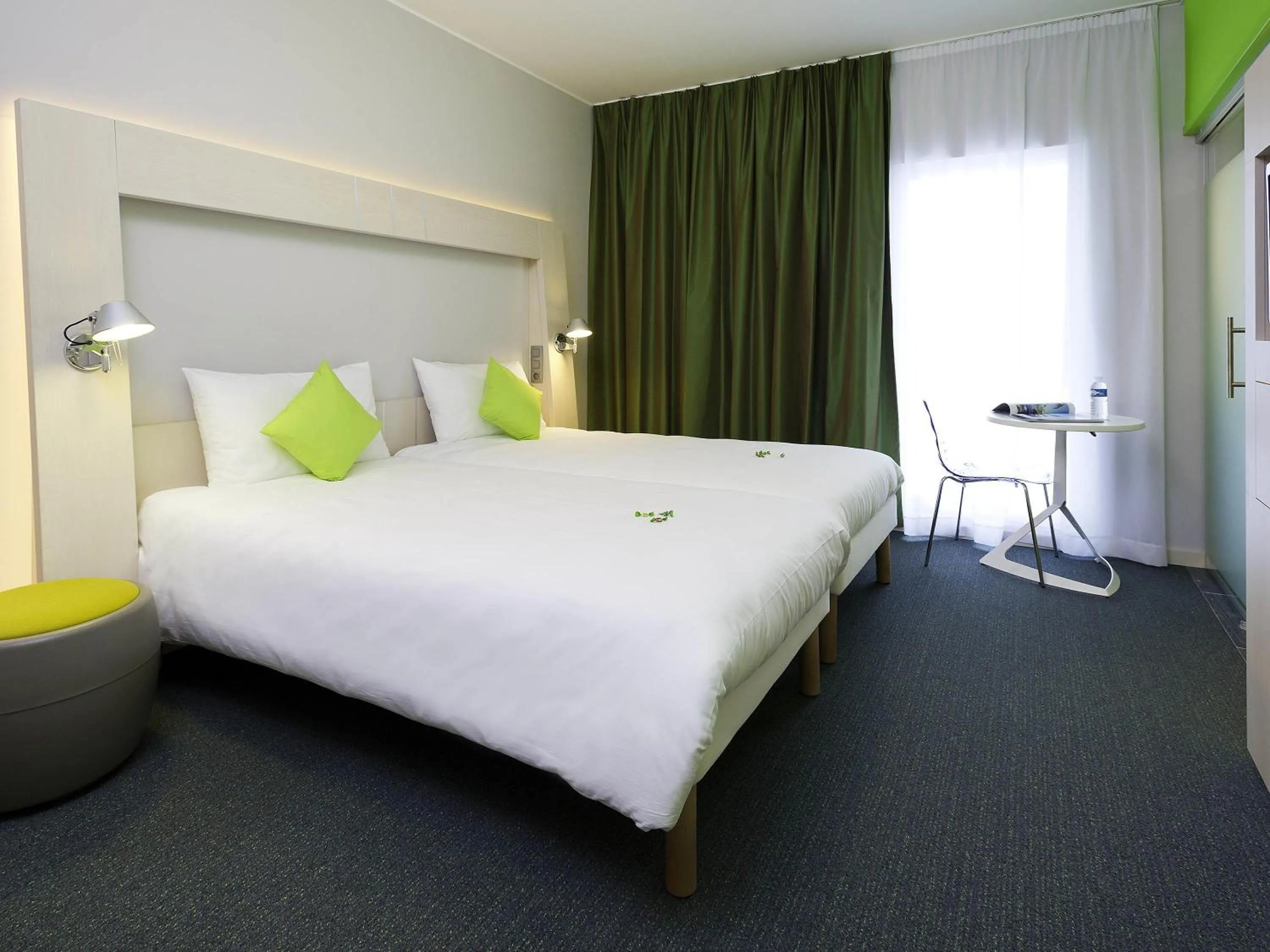 Bedroom, Bed in Ibis Styles Nivelles