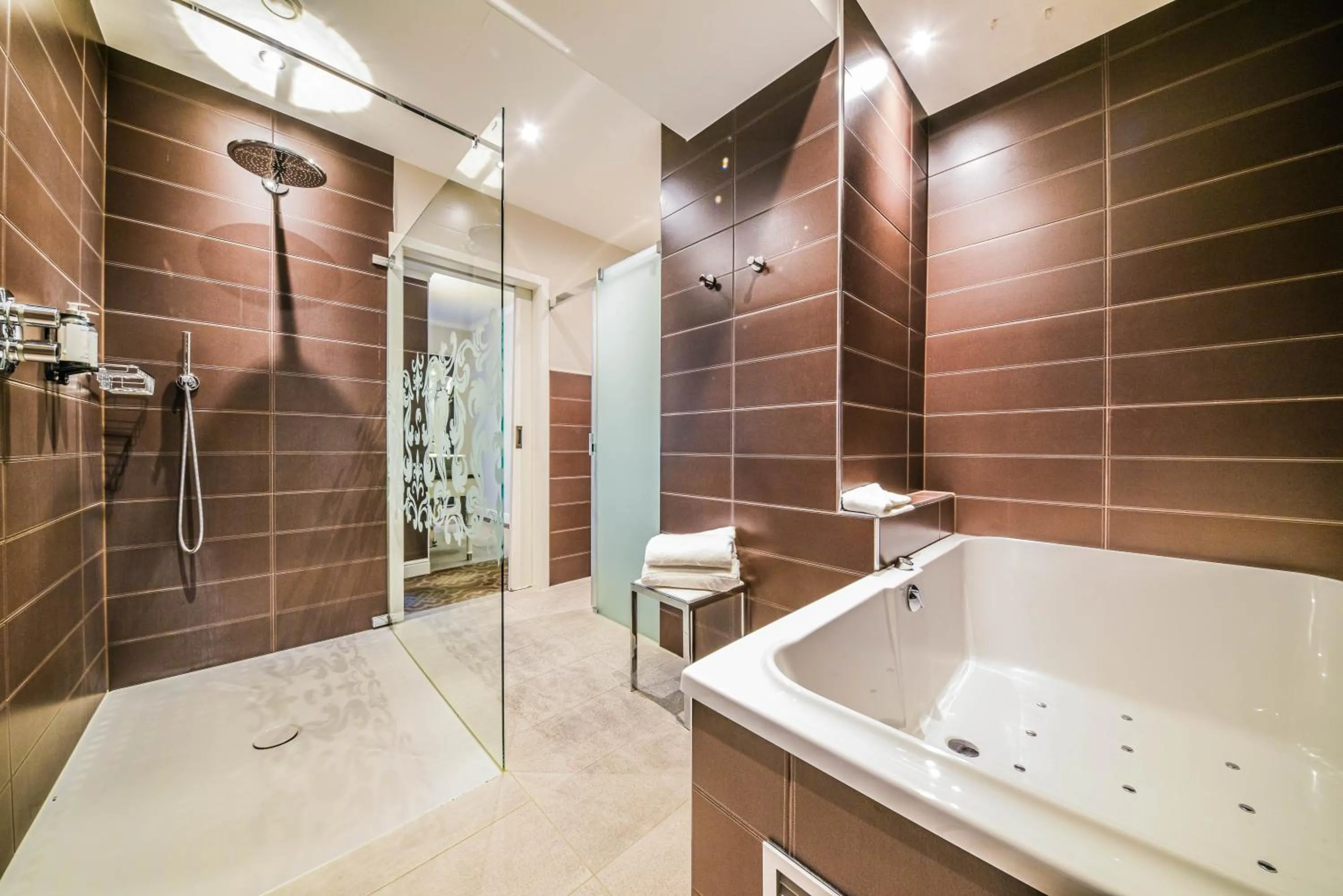 Shower in Le Clervaux Boutique Hotel & Spa