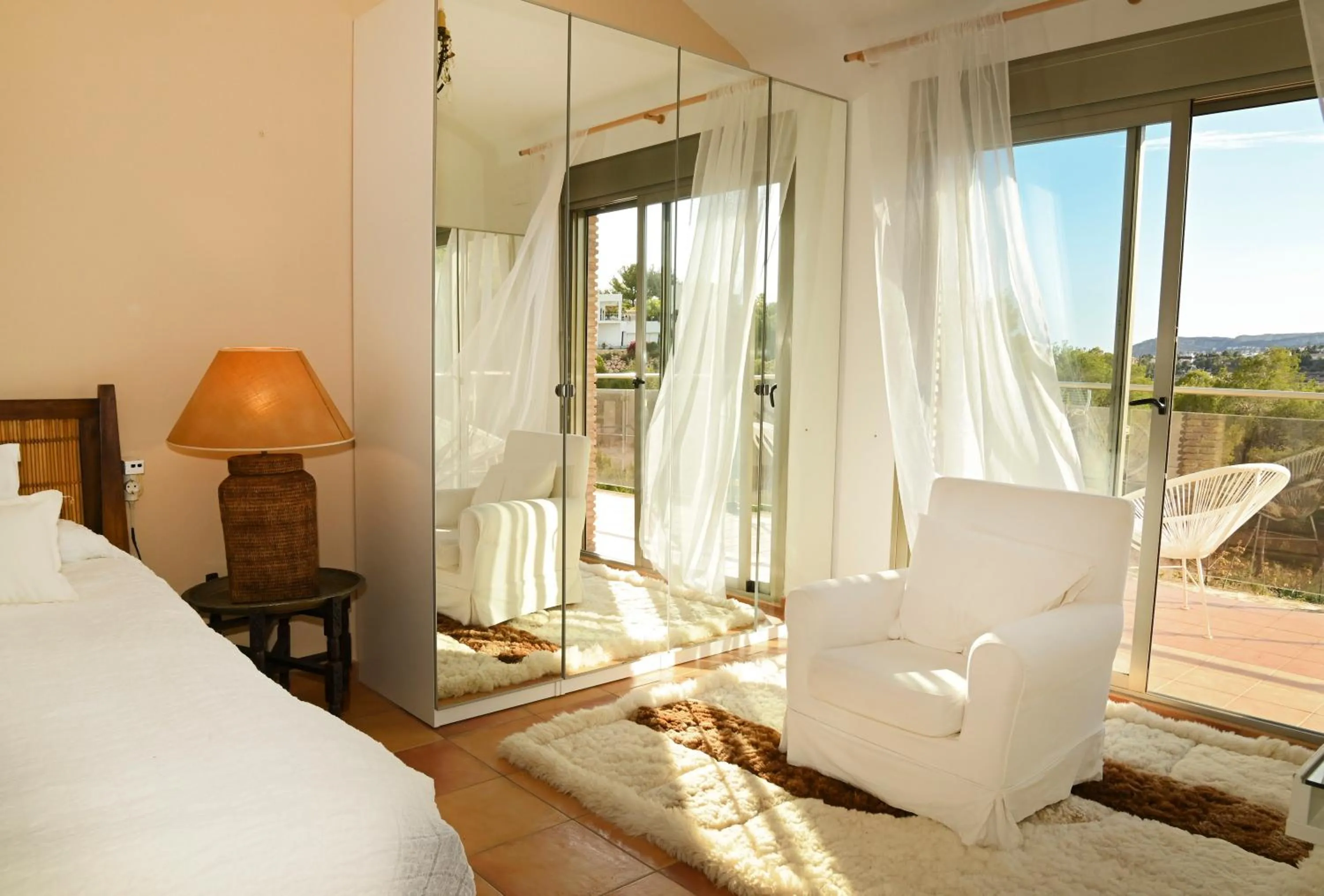 Garden view, Bed in Villa Alegre Playa Calpe Grupo Terra de Mar, alojamientos con encanto