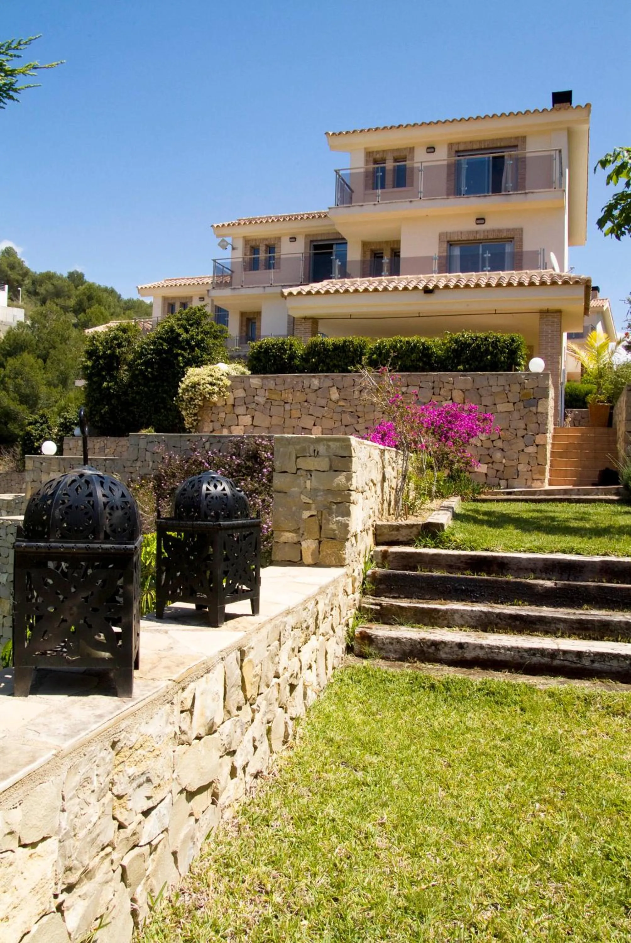 Facade/entrance in Villa Alegre Playa Calpe Grupo Terra de Mar, alojamientos con encanto