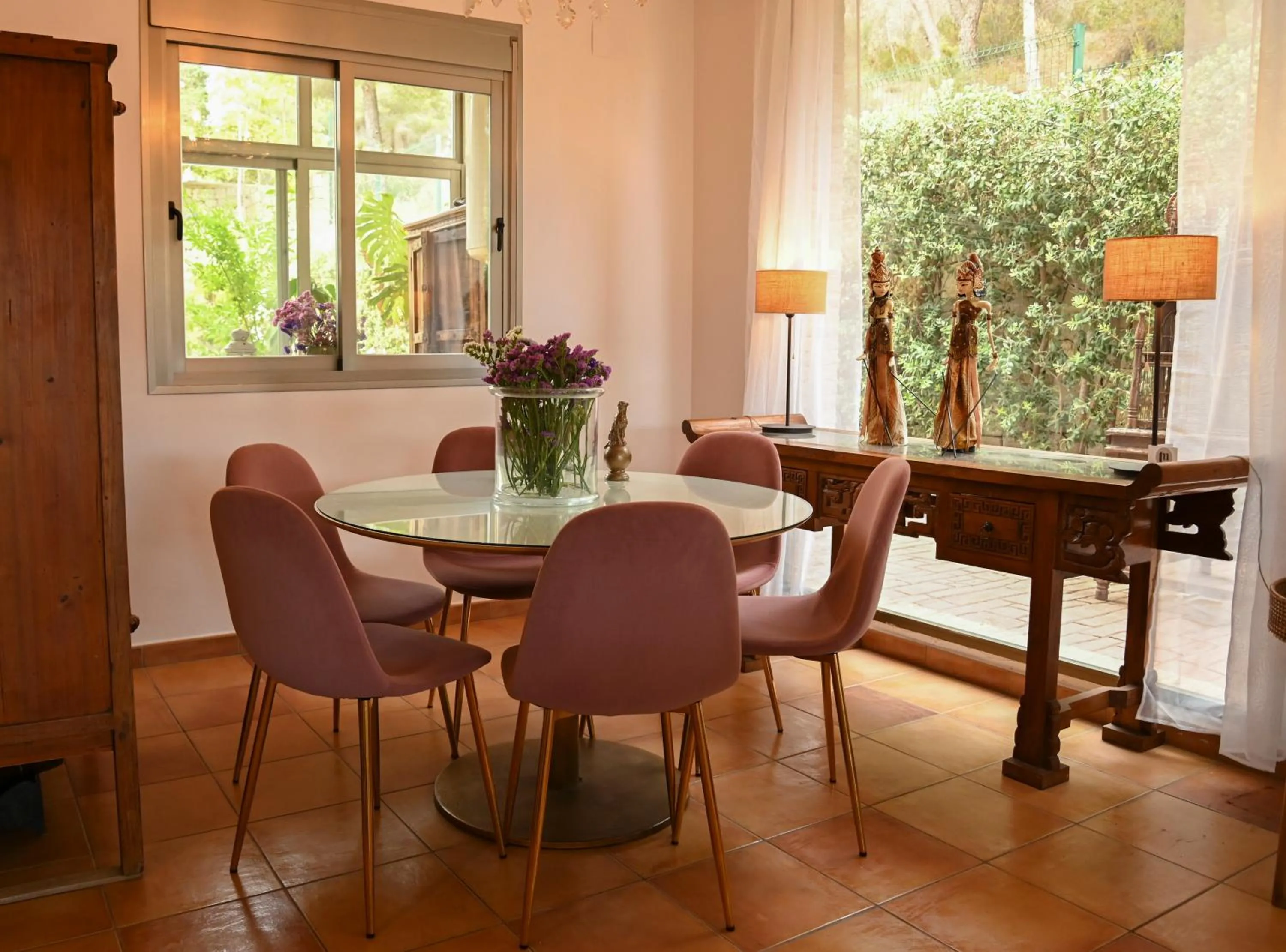 Dining area in Villa Alegre Playa Calpe Grupo Terra de Mar, alojamientos con encanto
