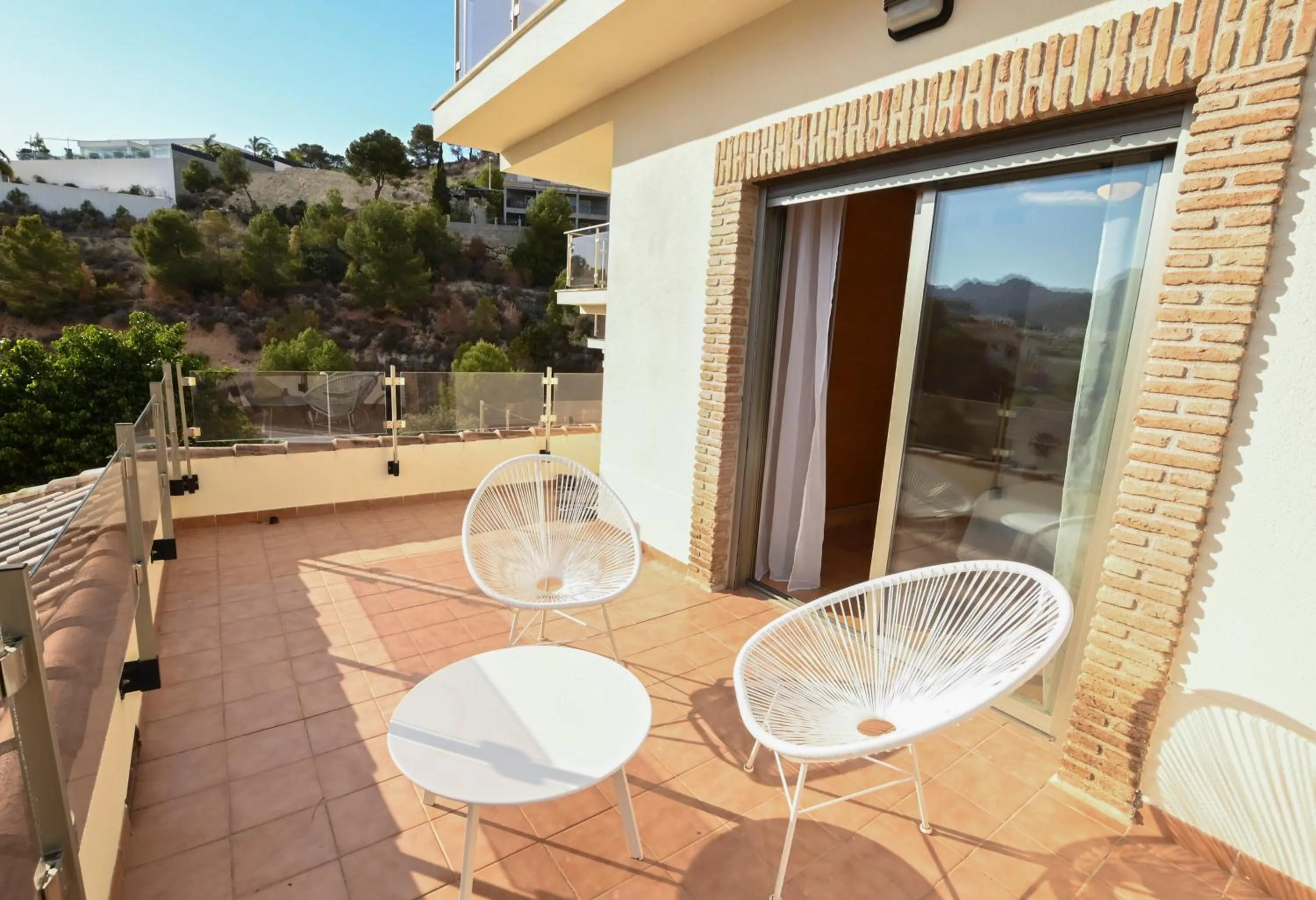 Balcony/Terrace in Villa Alegre Playa Calpe Grupo Terra de Mar, alojamientos con encanto