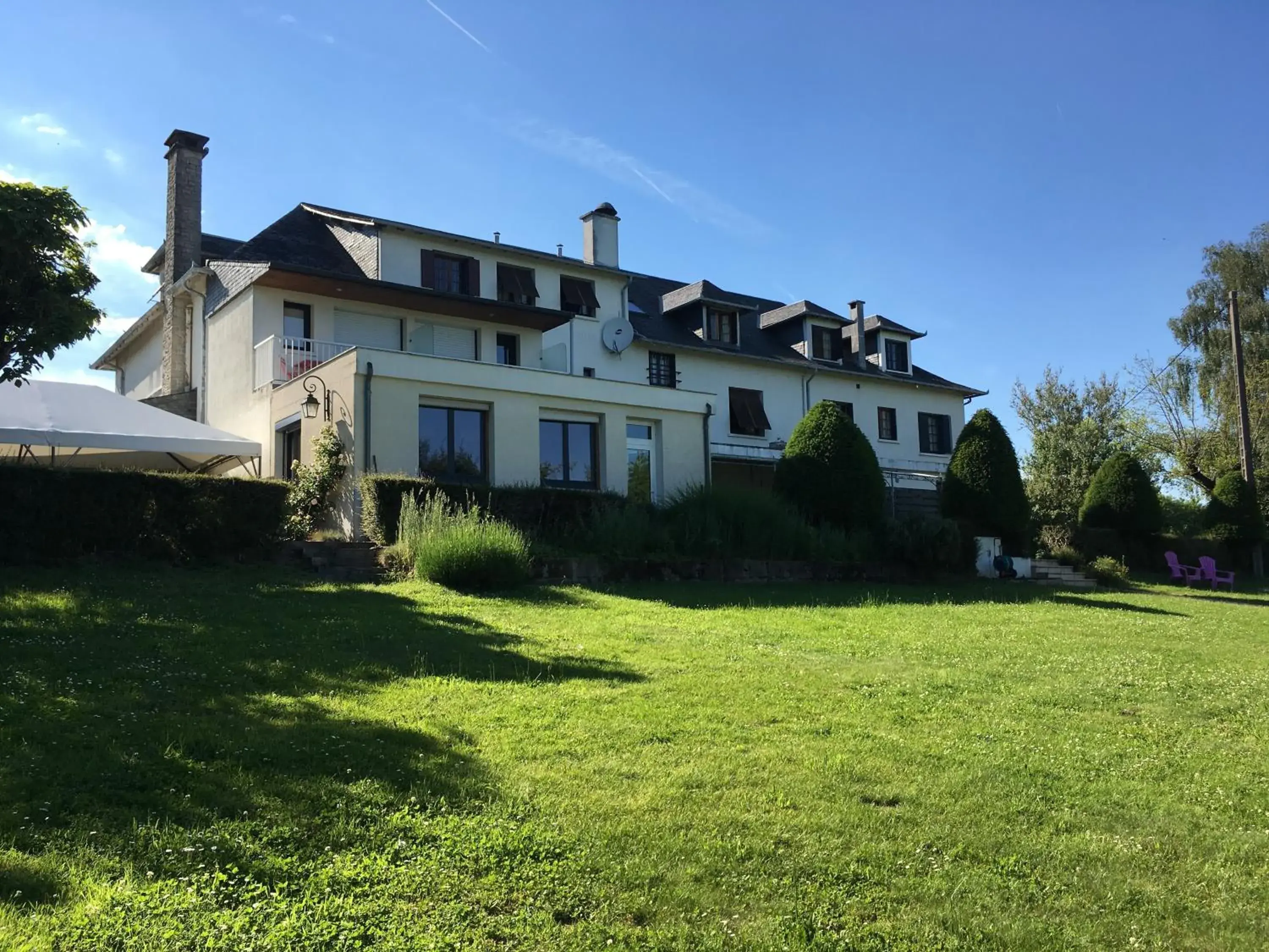 Property building in Relais du Bas Limousin Property building in Relais du Bas Limousin