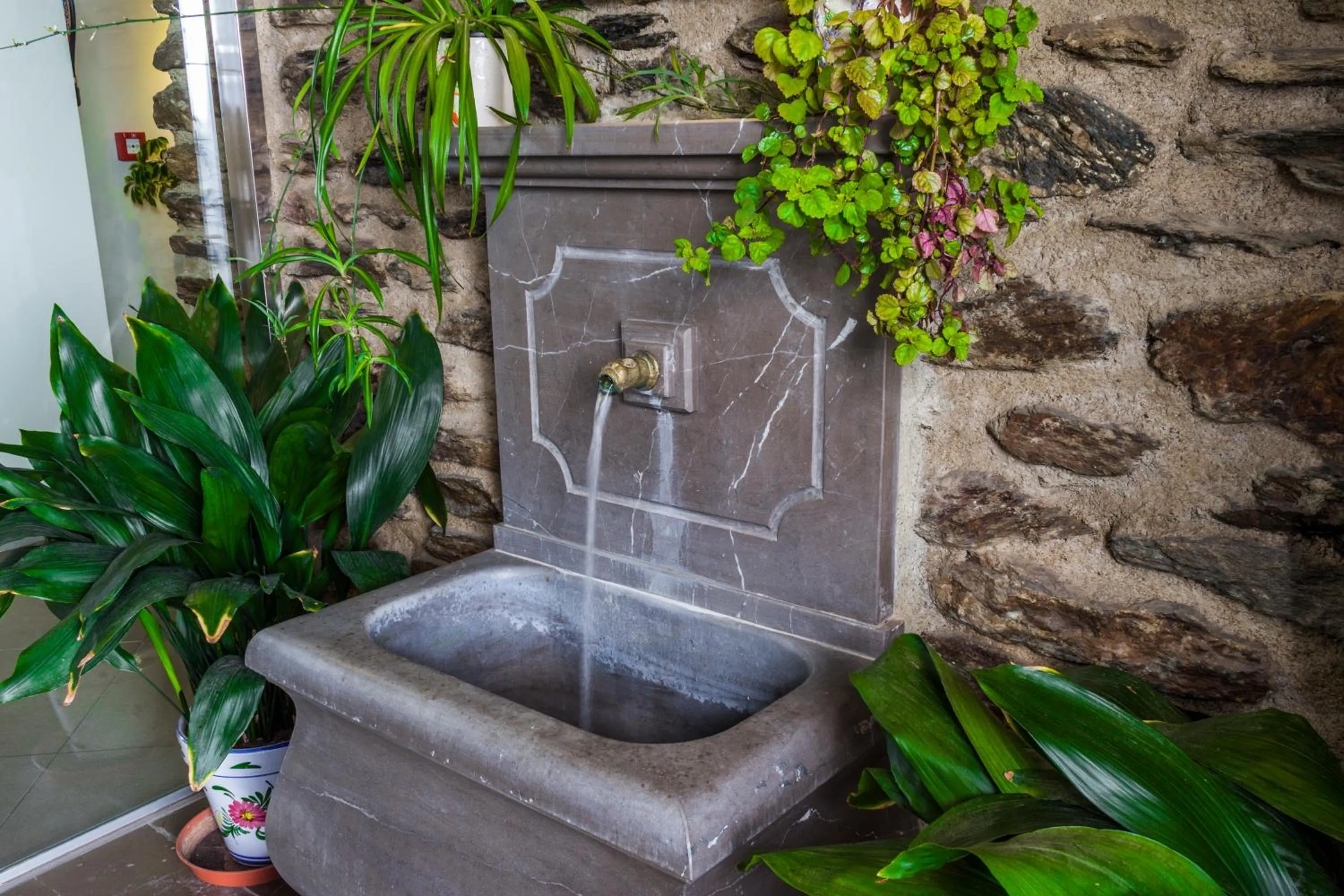 Lobby or reception in Hotel Rural Real de Poqueira