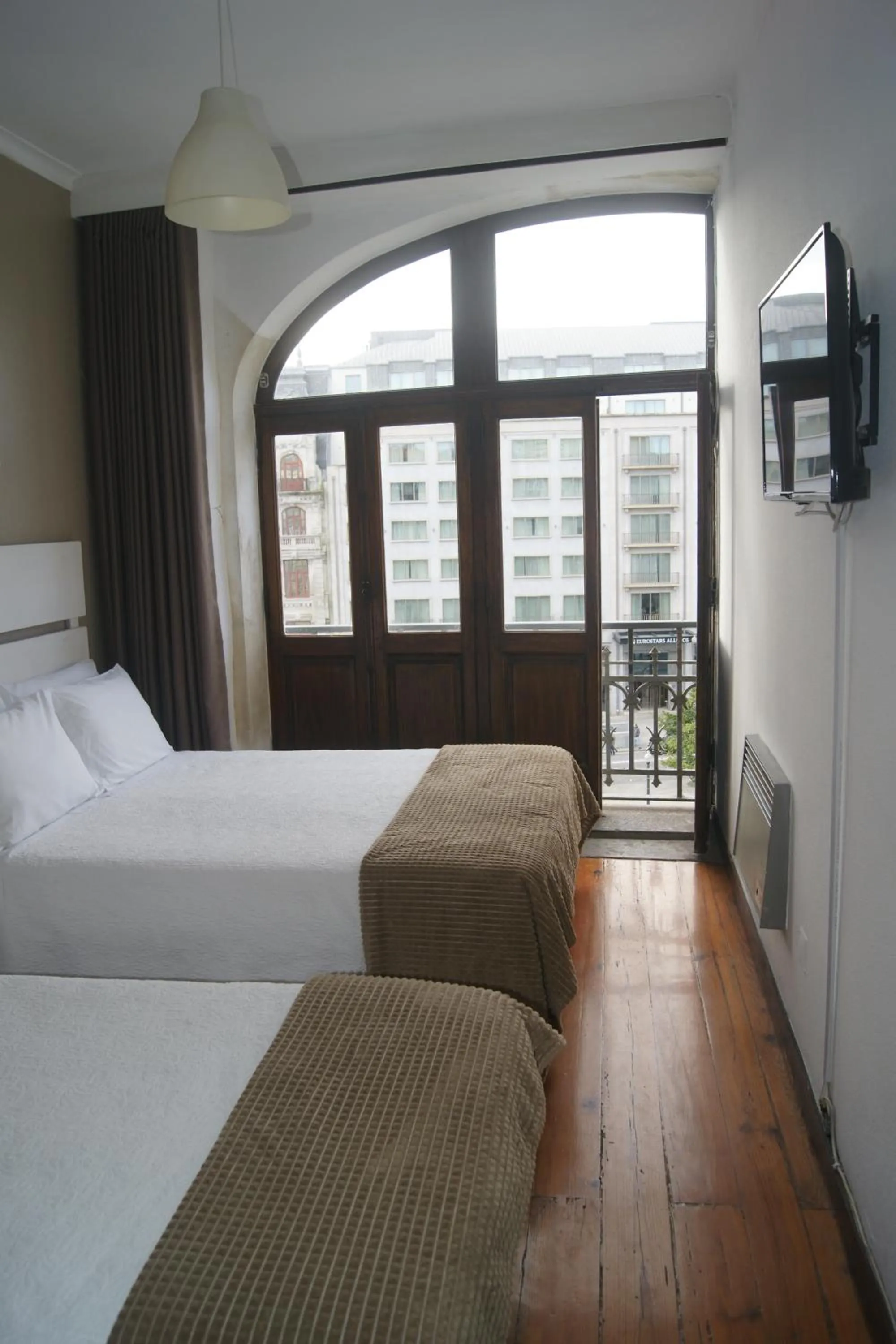 Bed in Hotel Chique Aliados