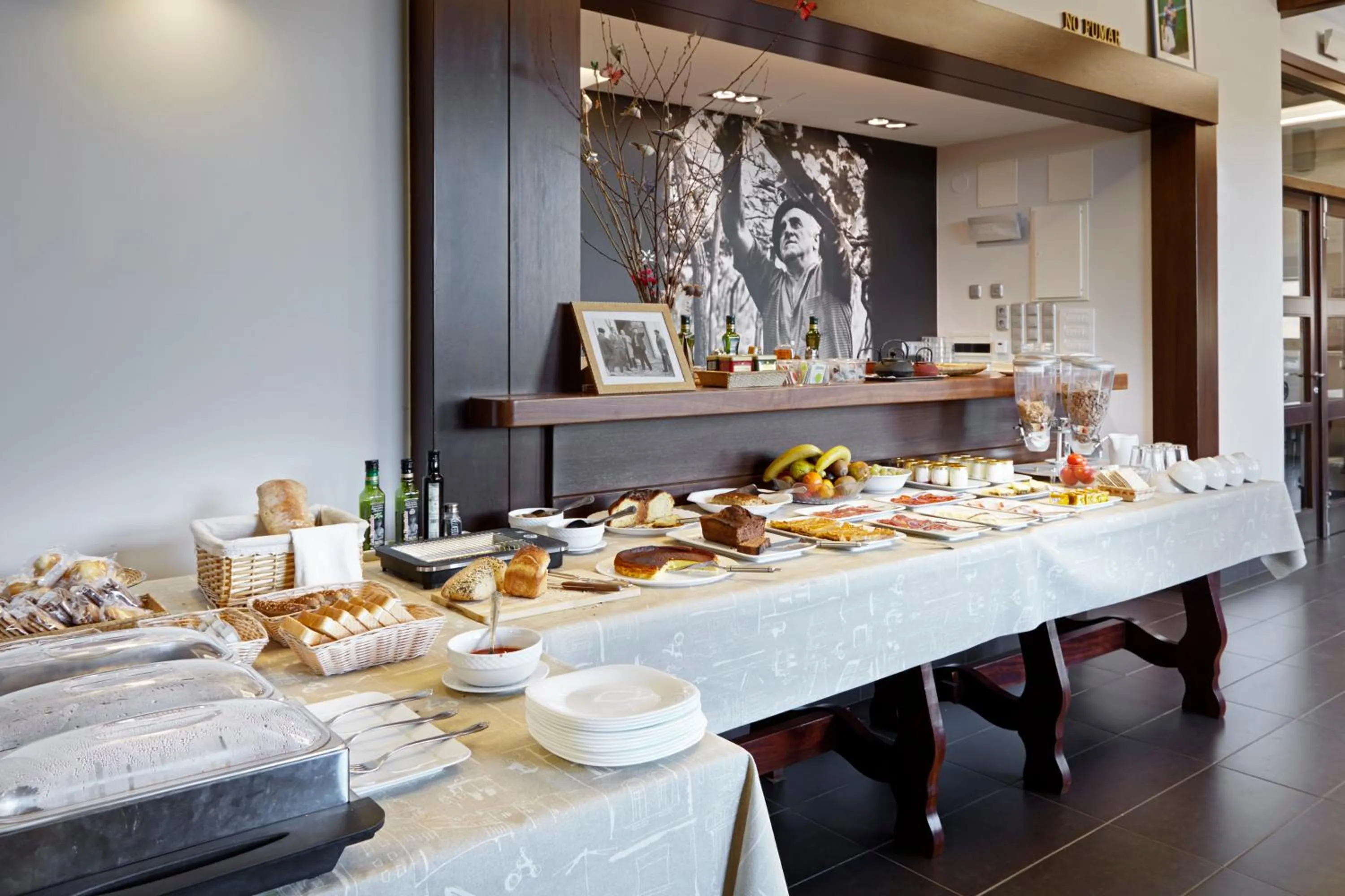 Buffet breakfast in Hotel Rural Gaintza