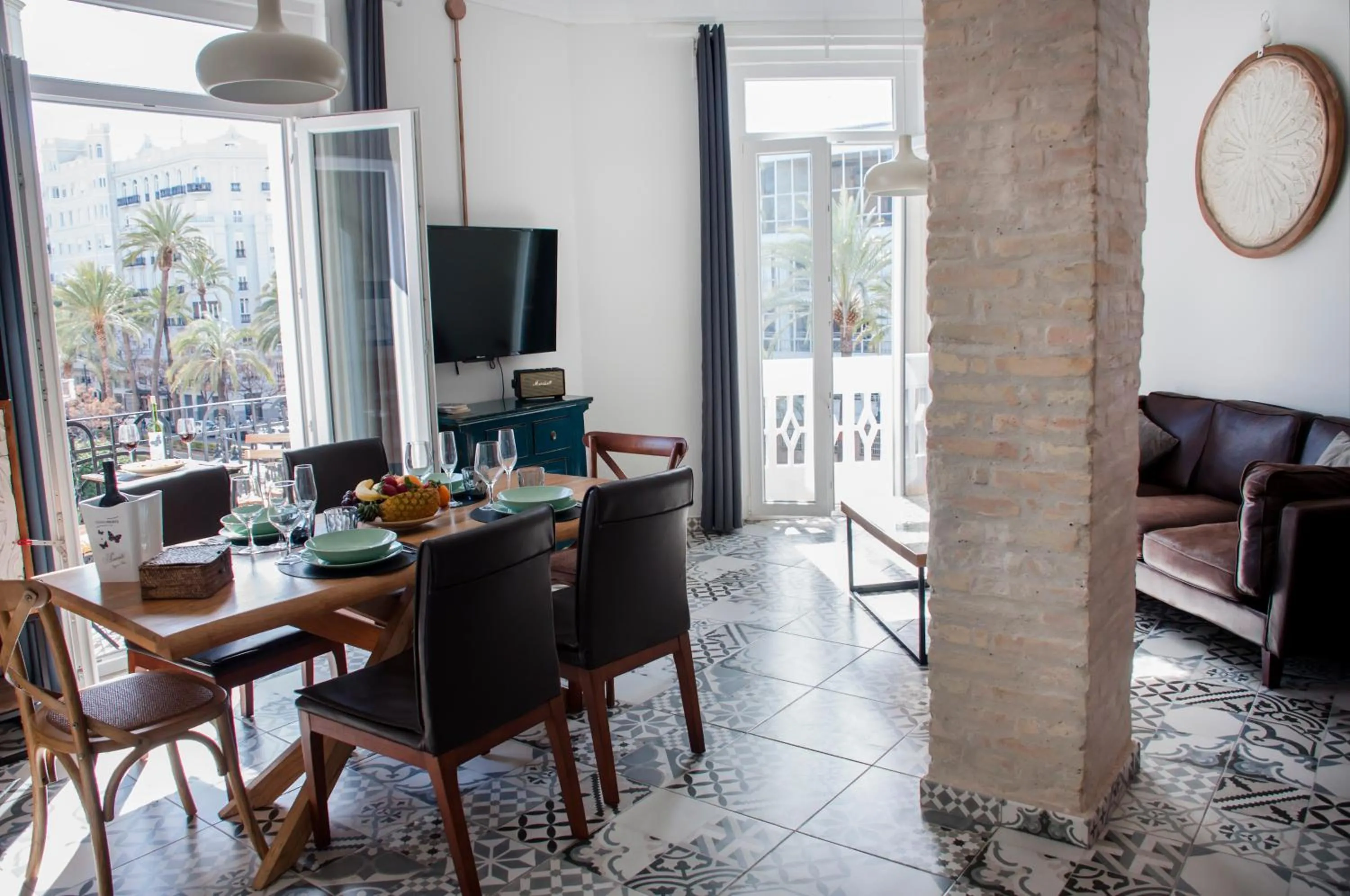TV and multimedia in Valencia Apartamentos Goya