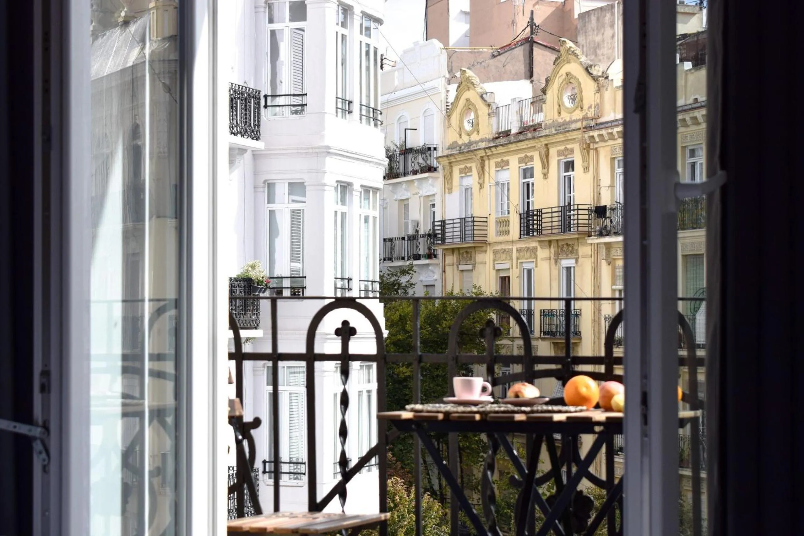 Balcony/Terrace in Valencia Apartamentos Goya