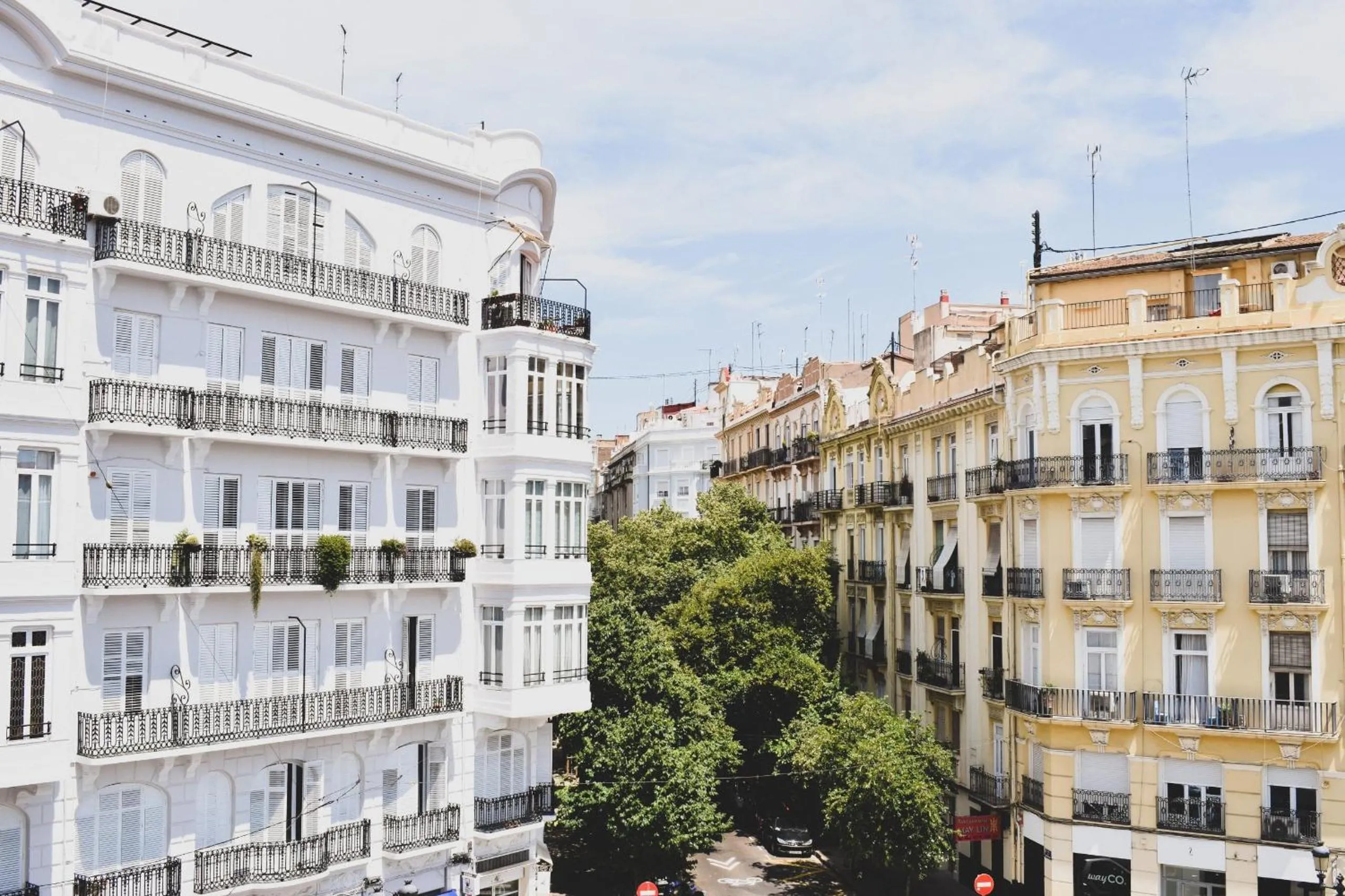 Neighbourhood in Valencia Apartamentos Goya