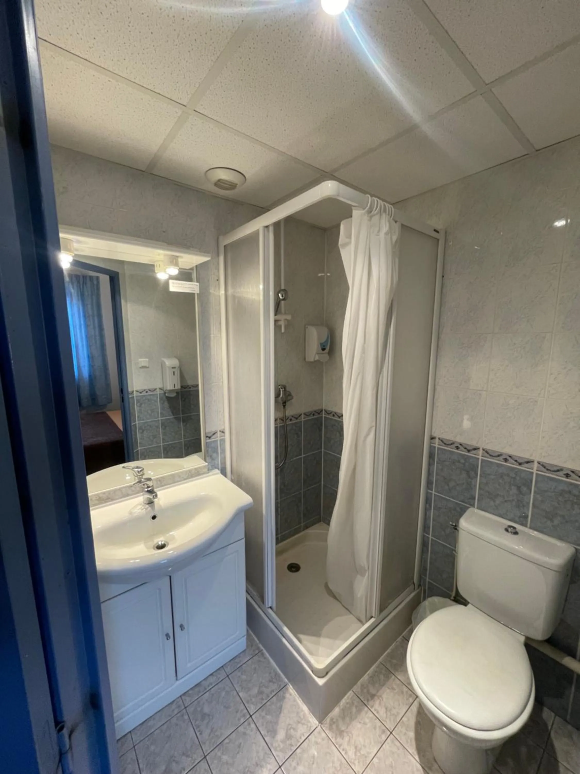 Hôtel & Résidence Avermes