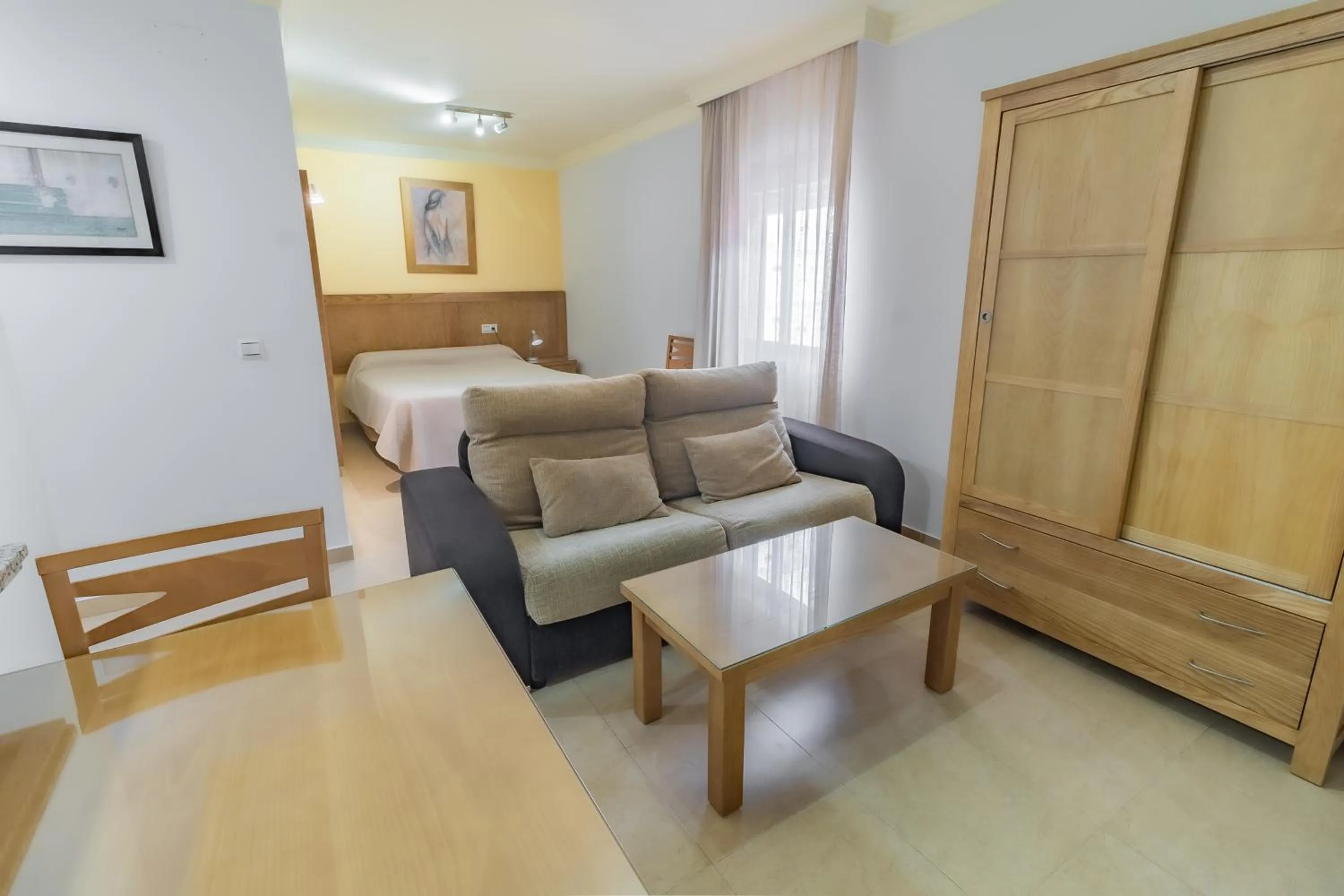 Photo of the whole room in Apartamentos Turisticos Las Yucas