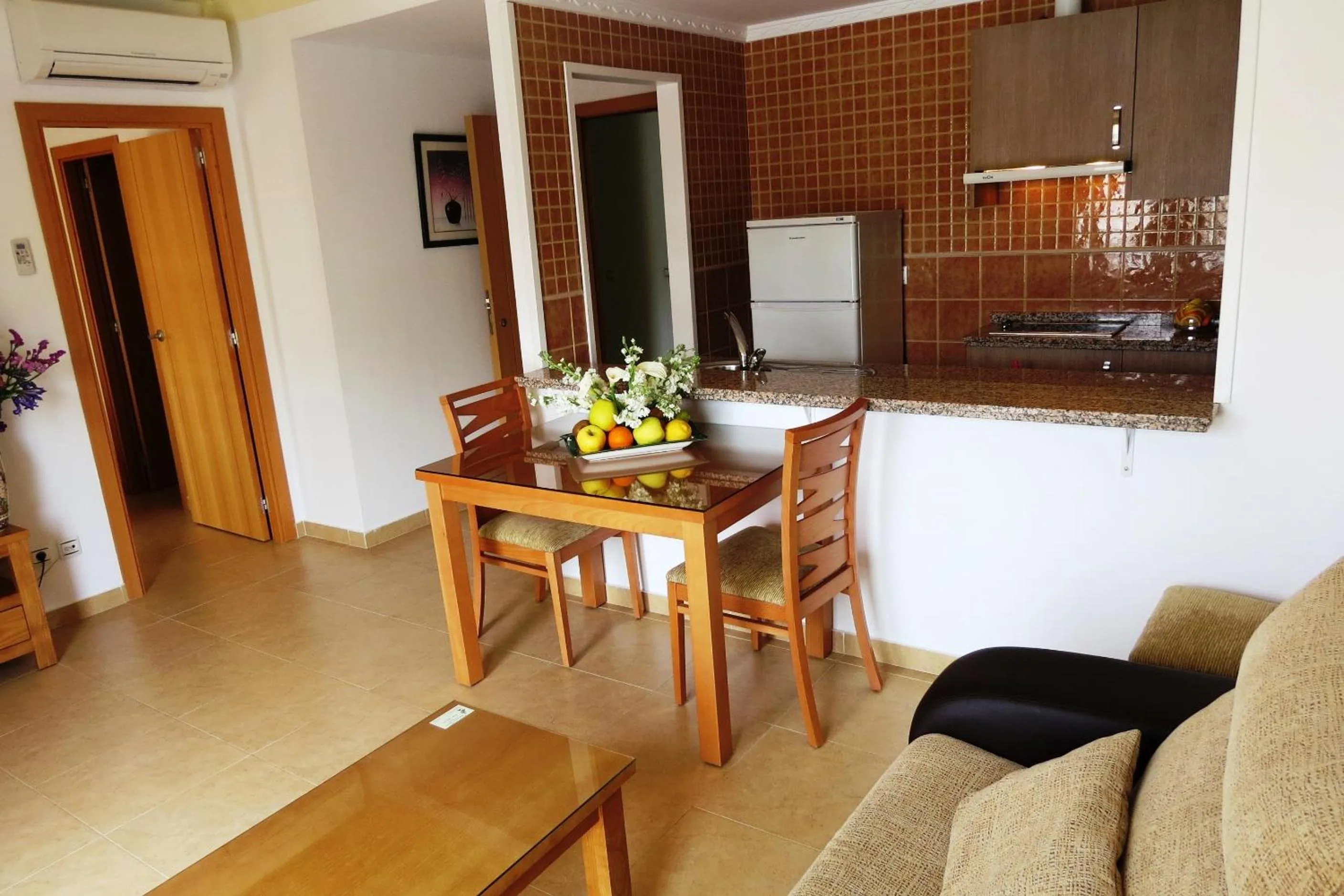 Dining area in Apartamentos Turisticos Las Yucas