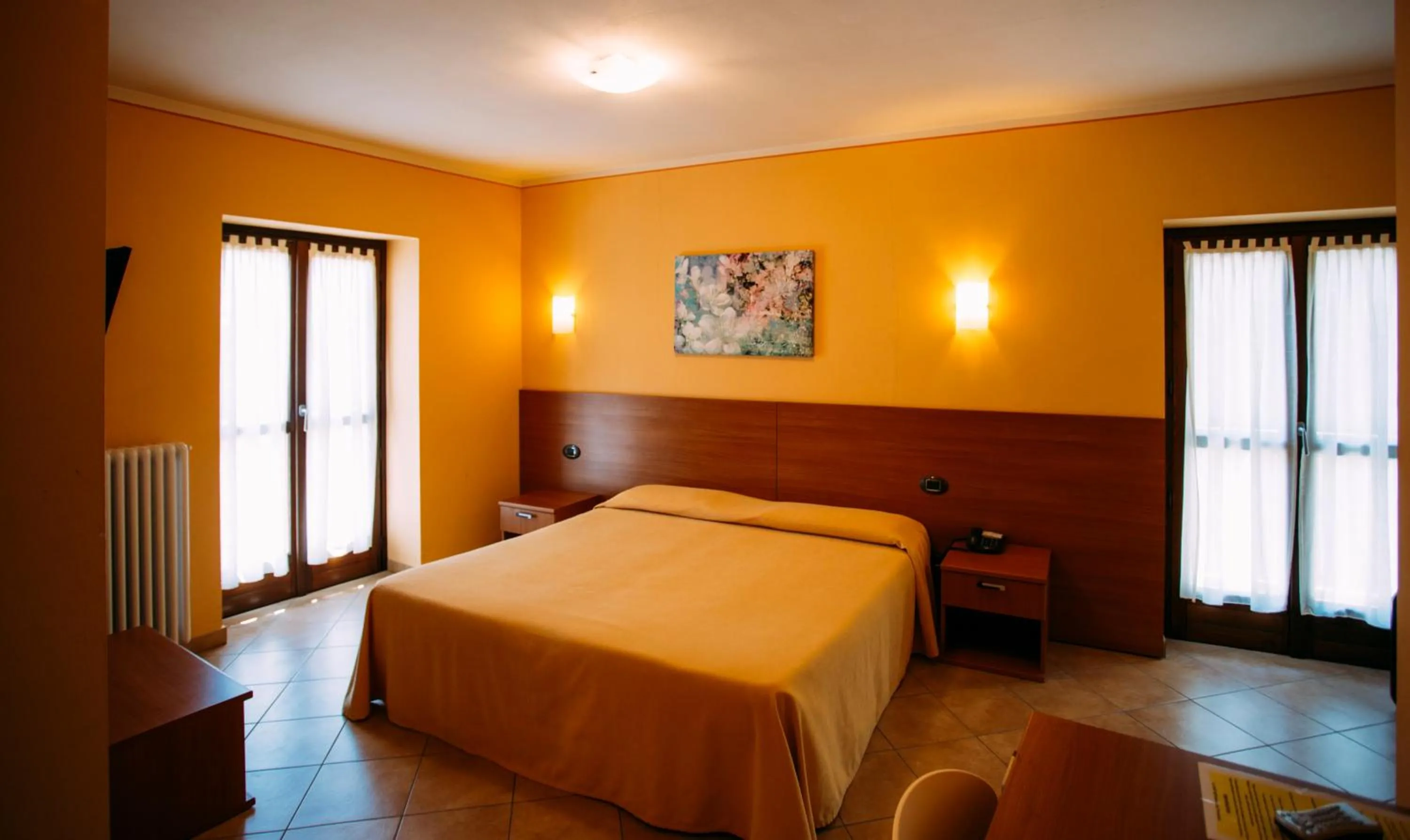 Photo of the whole room, Bed in Albergo dei Pescatori