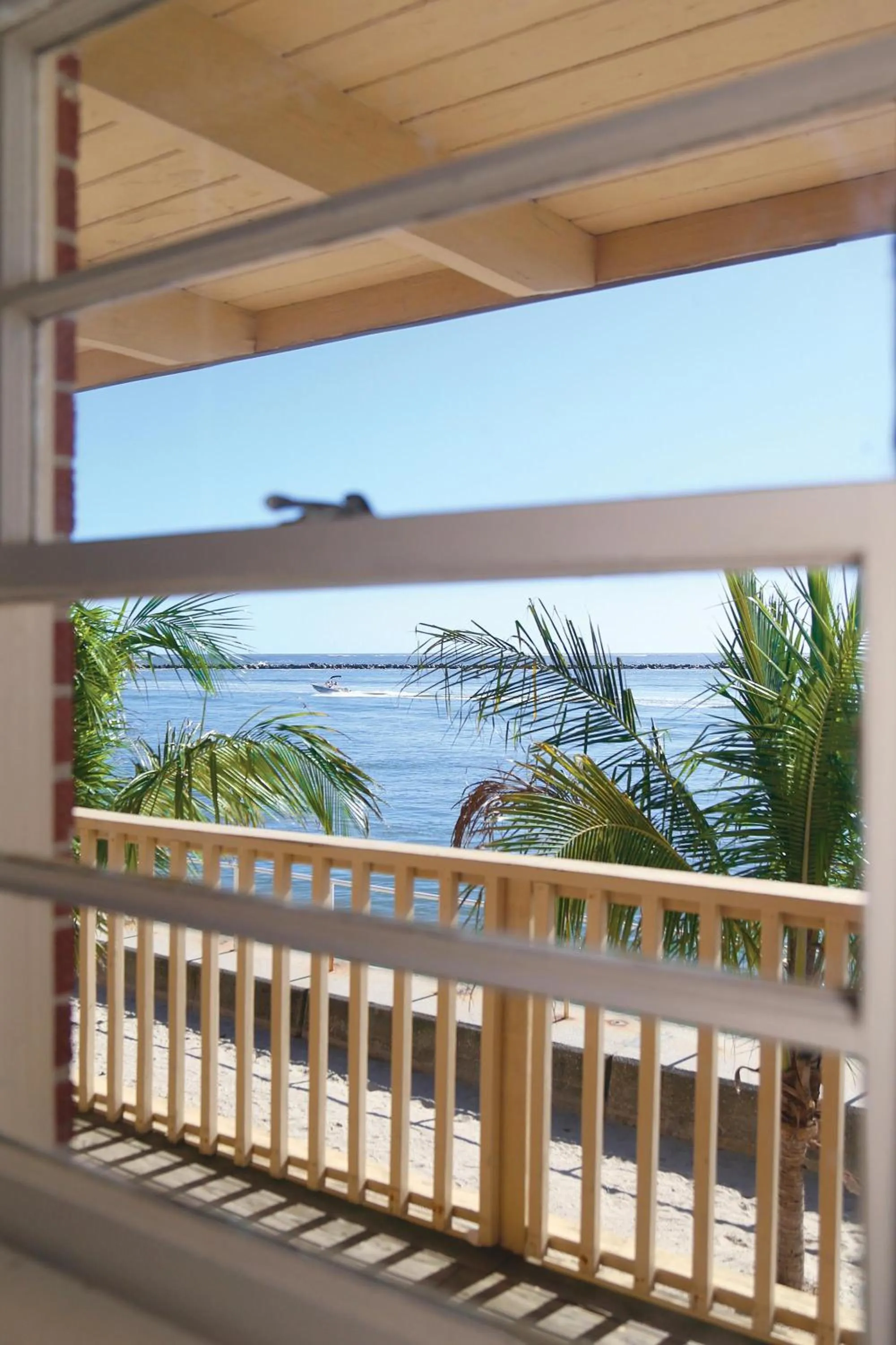 Sea view in Oceanic Motel