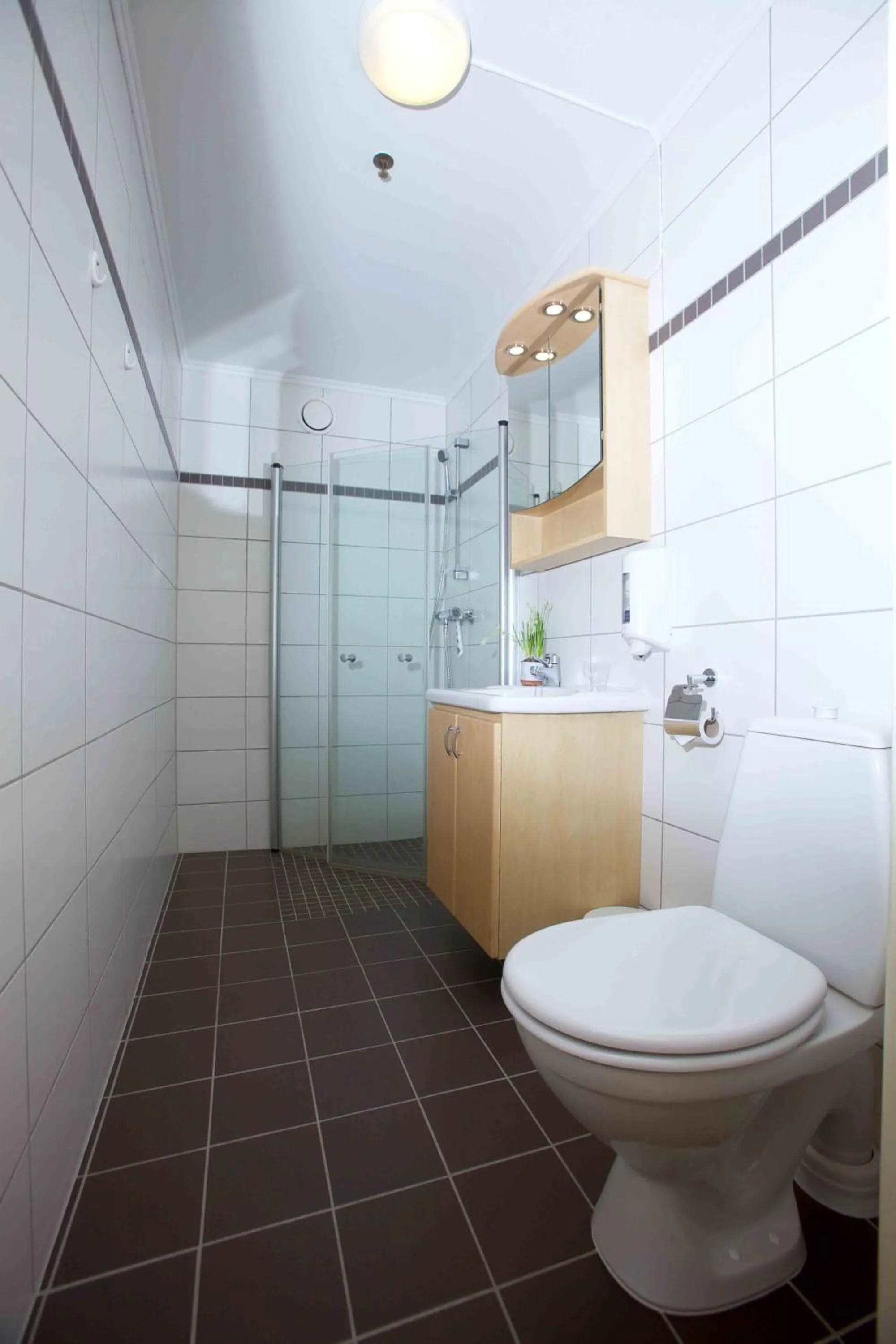 Shower in Victoria Hotel Kragerø